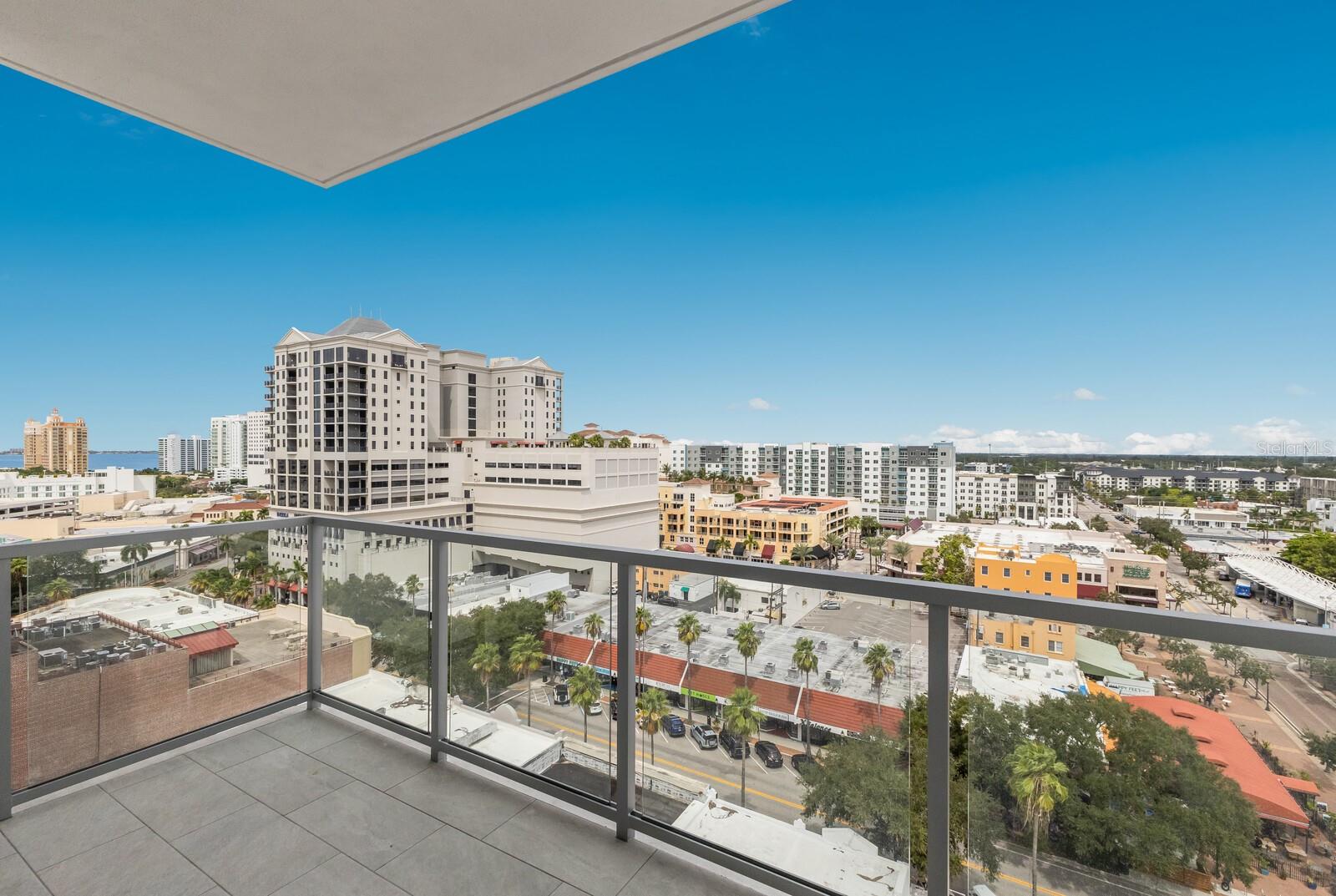 111 S PINEAPPLE AVE #1021, SARASOTA, FL, 34236