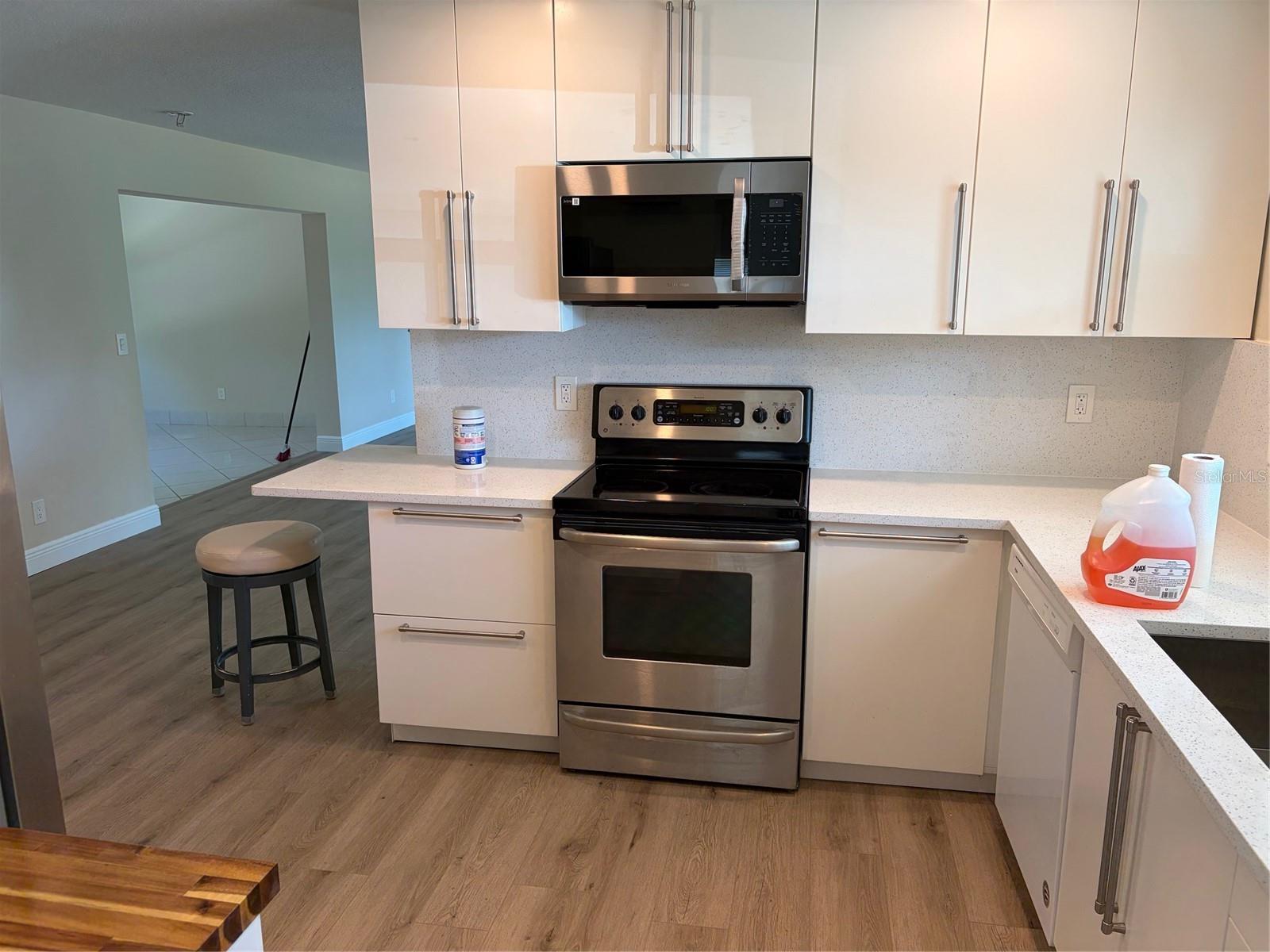 201 PALMETTO RD, NOKOMIS, FL, 34275