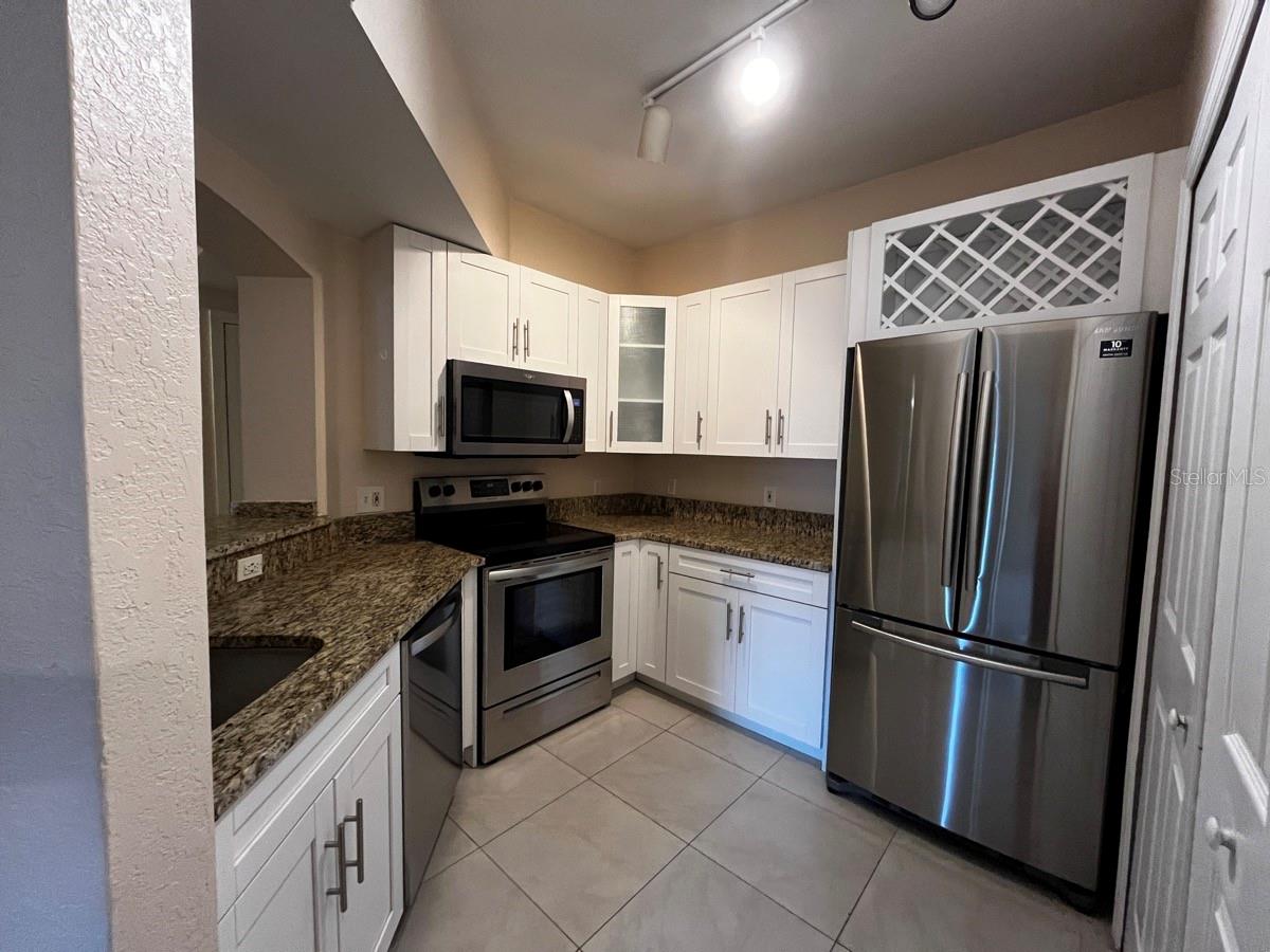 14905 ARBOR SPRINGS CIR #204, TAMPA, FL, 33624