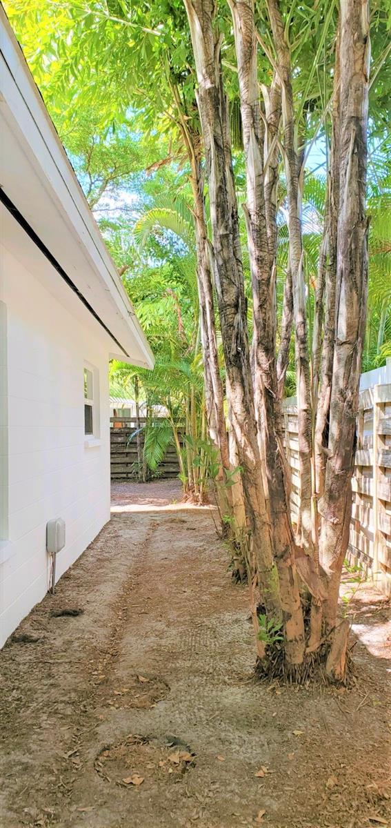 2541 FLOYD ST, SARASOTA, FL, 34239