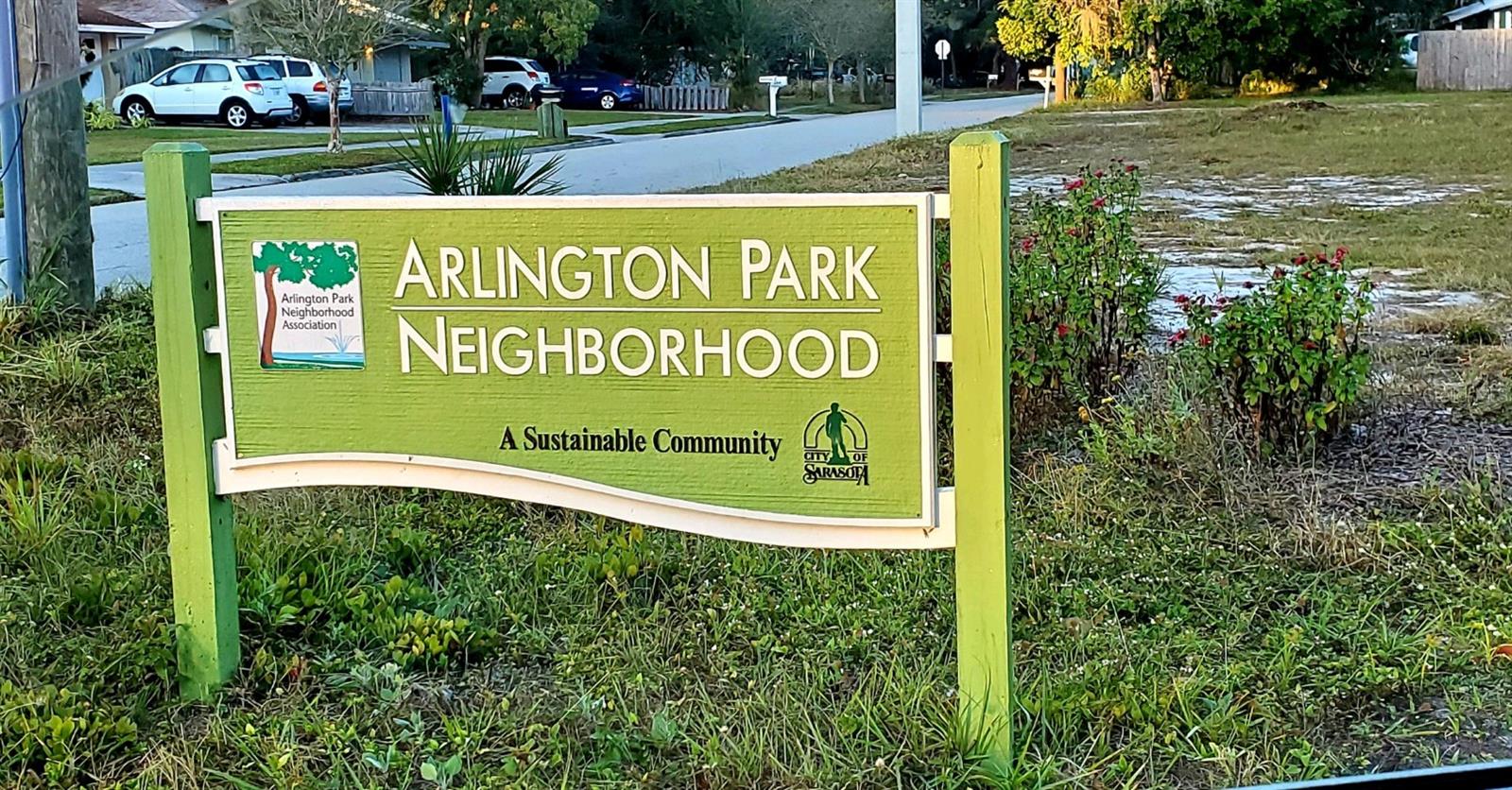2541 FLOYD ST, SARASOTA, FL, 34239