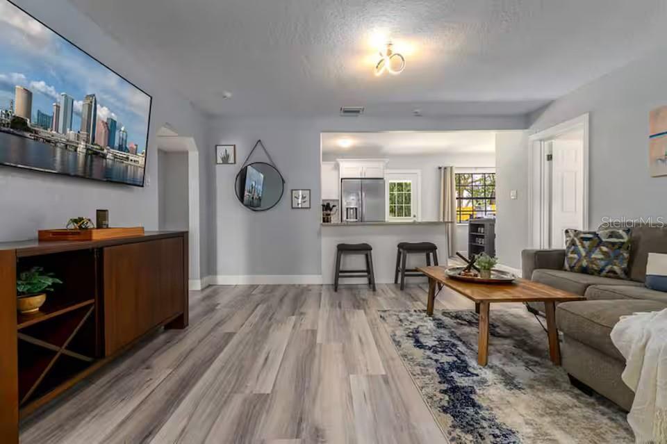 5212 S PURITAN AVE, TAMPA, FL, 33611