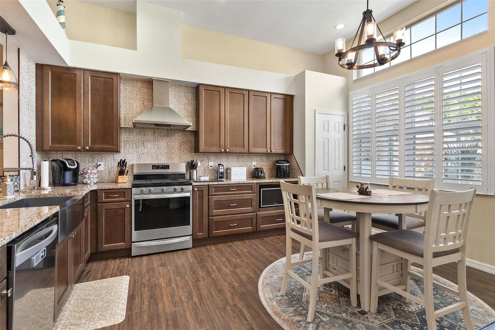 6071 SAILBOAT AVE, TAVARES, FL, 32778