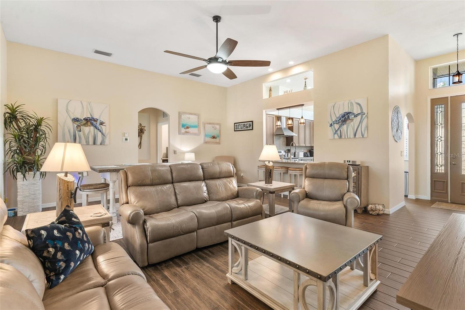 6071 SAILBOAT AVE, TAVARES, FL, 32778