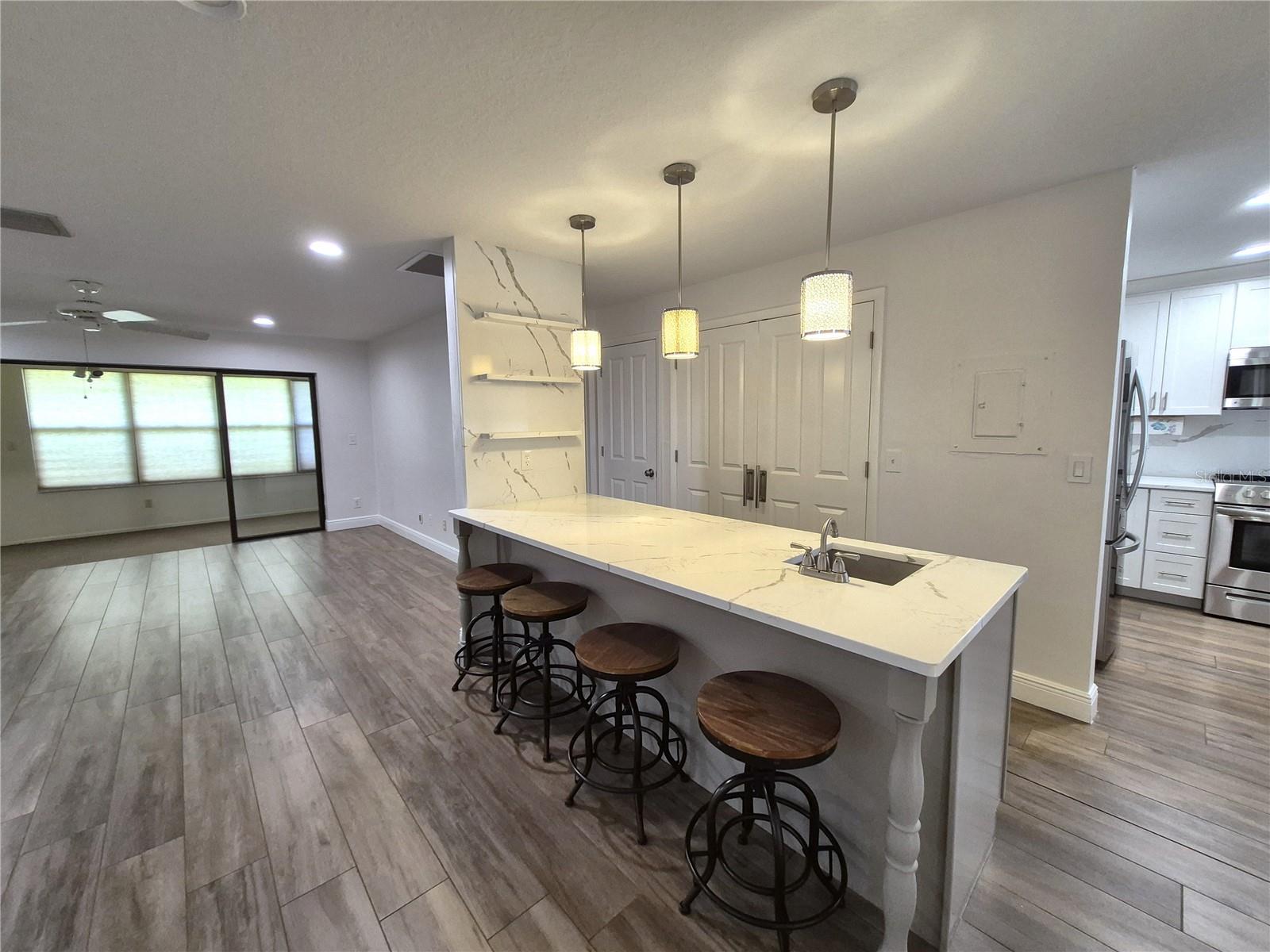 160 JOANNE PL, OLDSMAR, FL, 34677