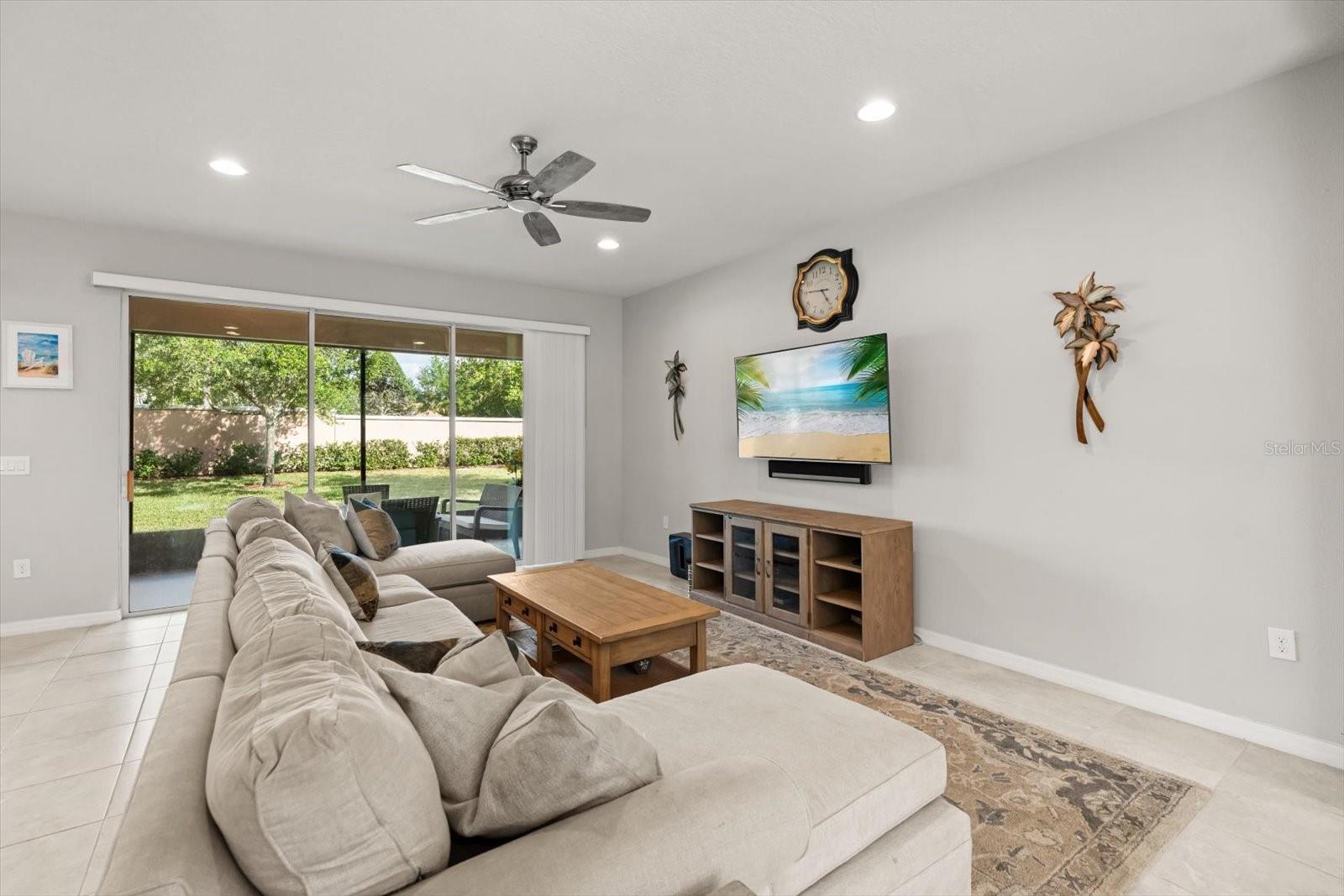 1483 EL CONTE DR, DAVENPORT, FL, 33896
