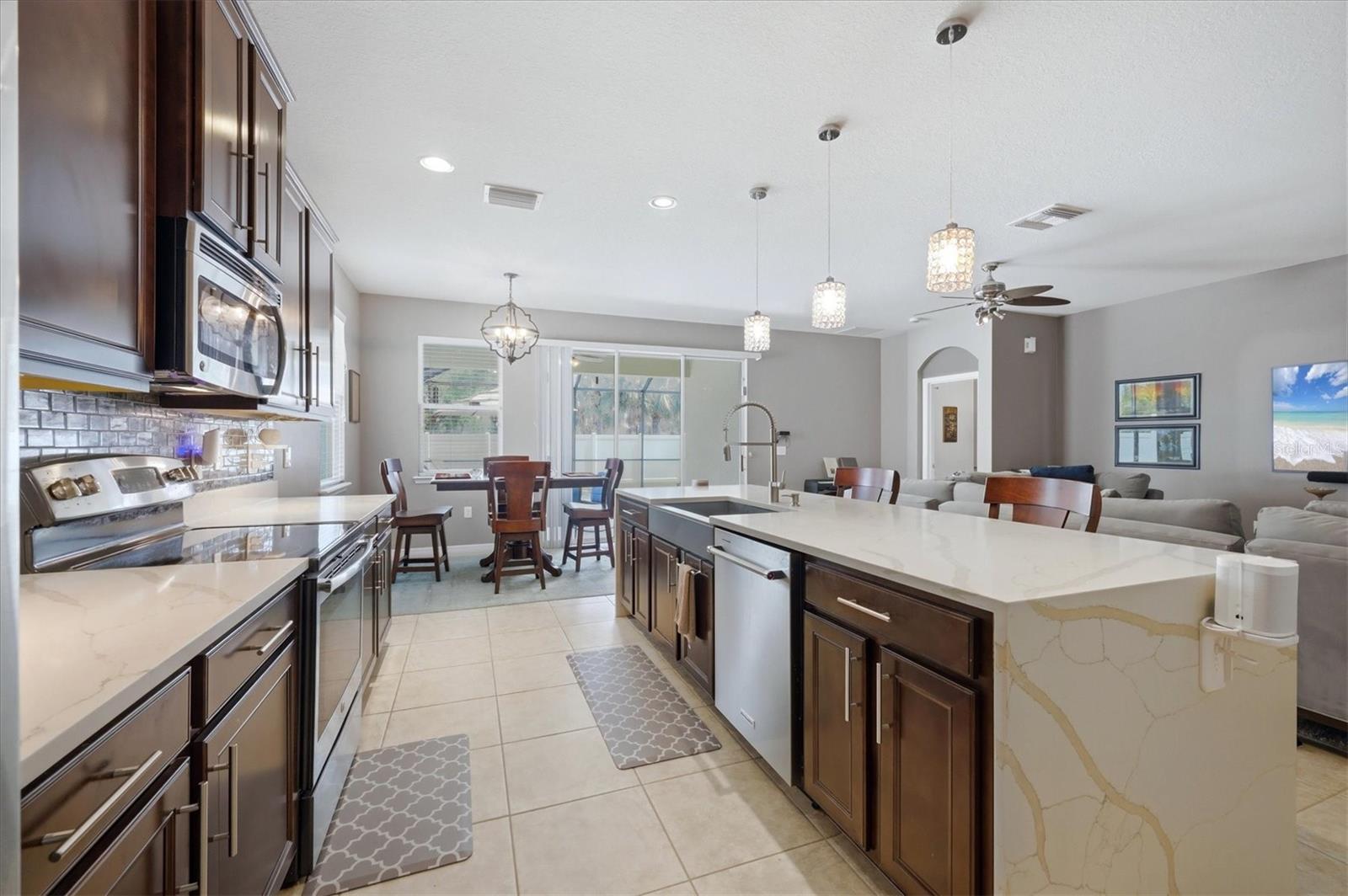 115 BRILLIANT BLOOM CT, BRADENTON, FL, 34212