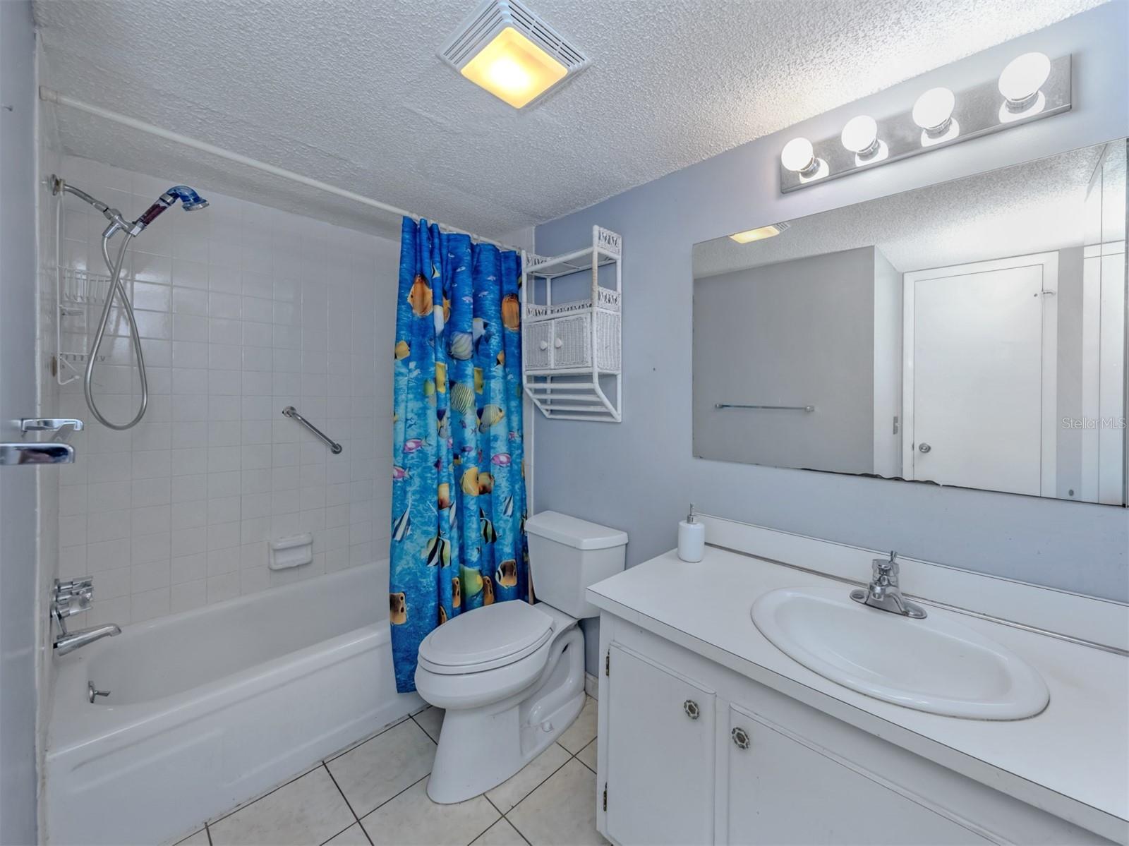 519 ALBEE FARM RD #201, VENICE, FL, 34285