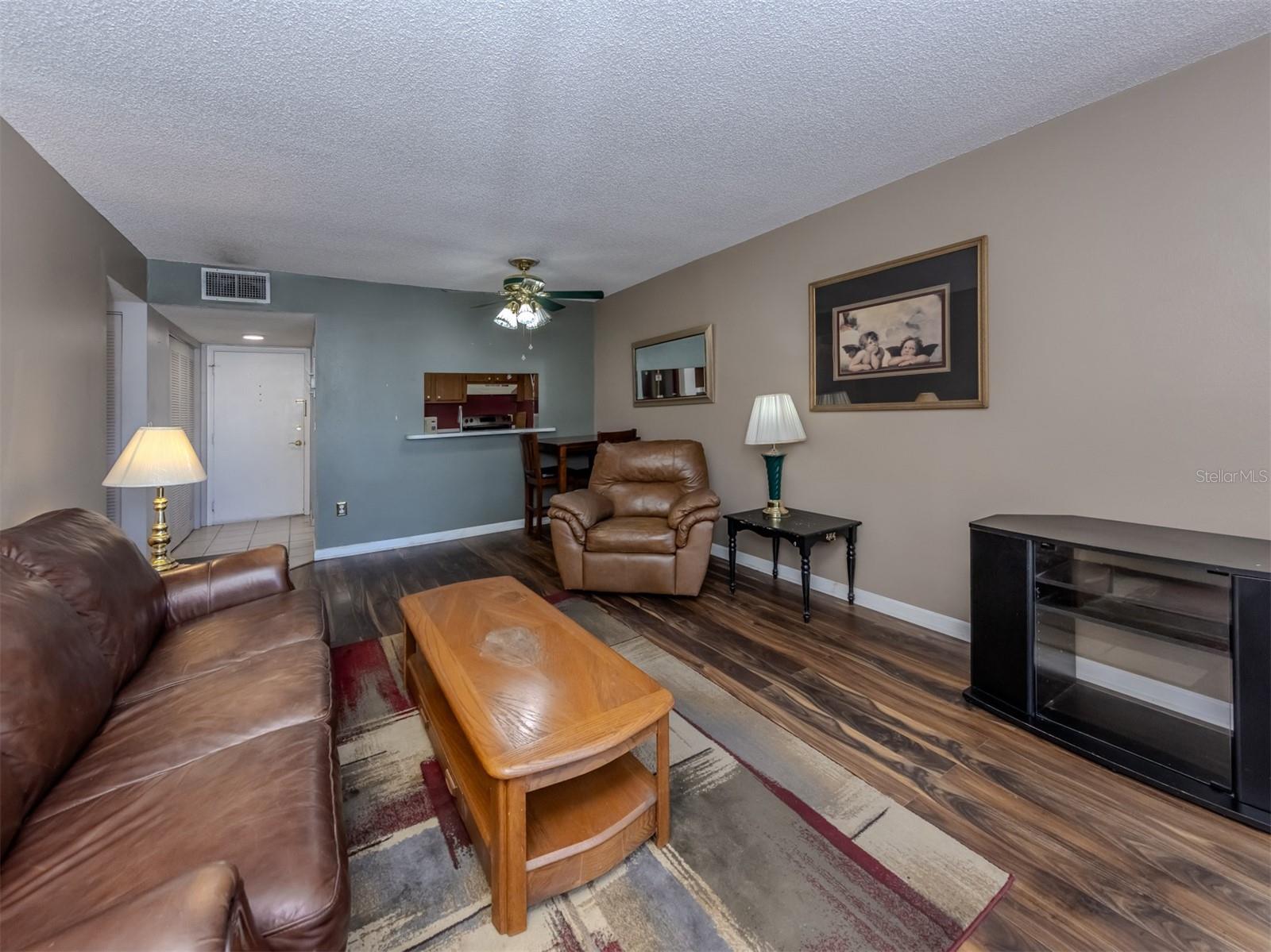 519 ALBEE FARM RD #201, VENICE, FL, 34285