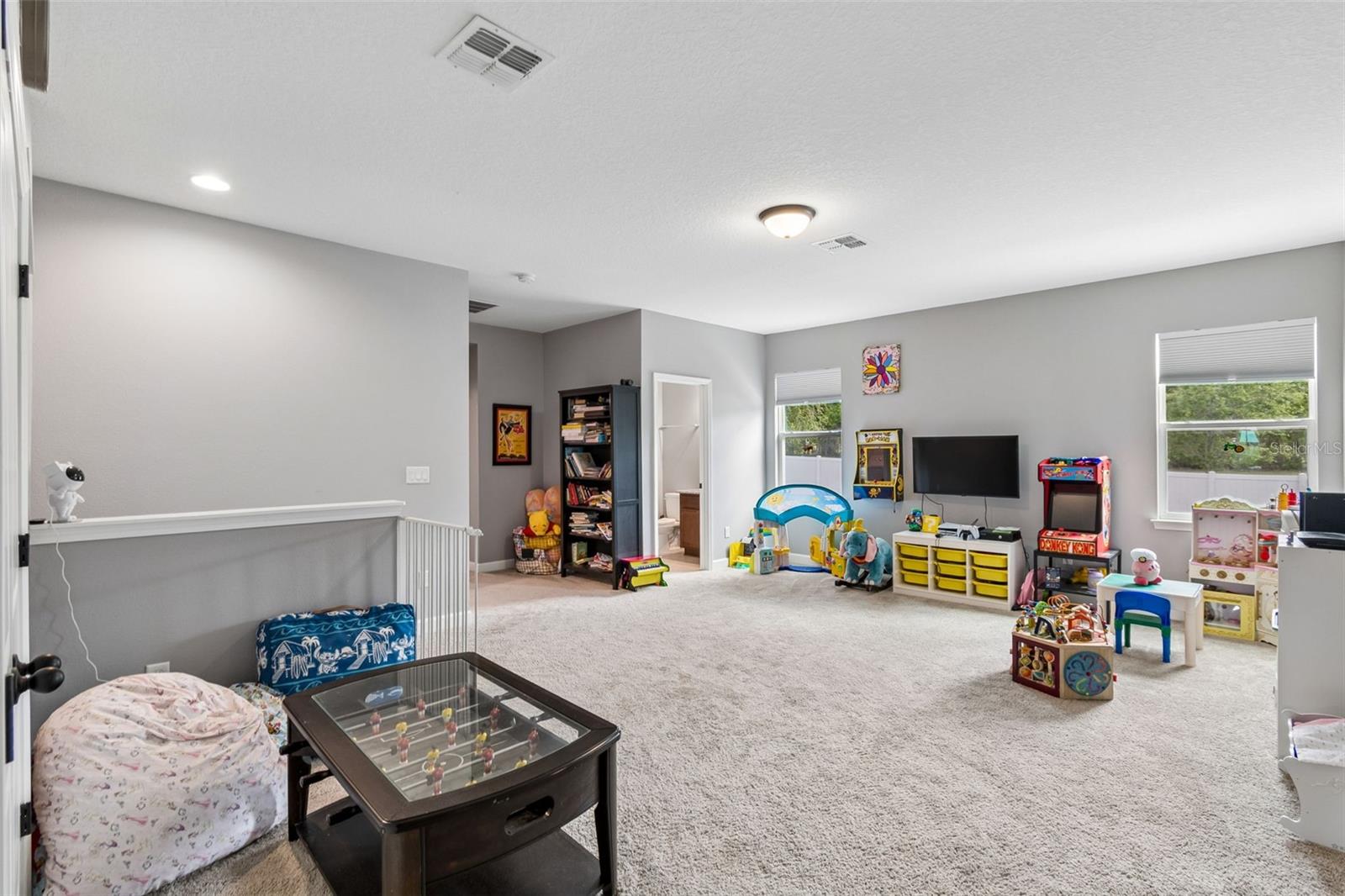 1084 CAVENDER CREEK RD, MINNEOLA, FL, 34715