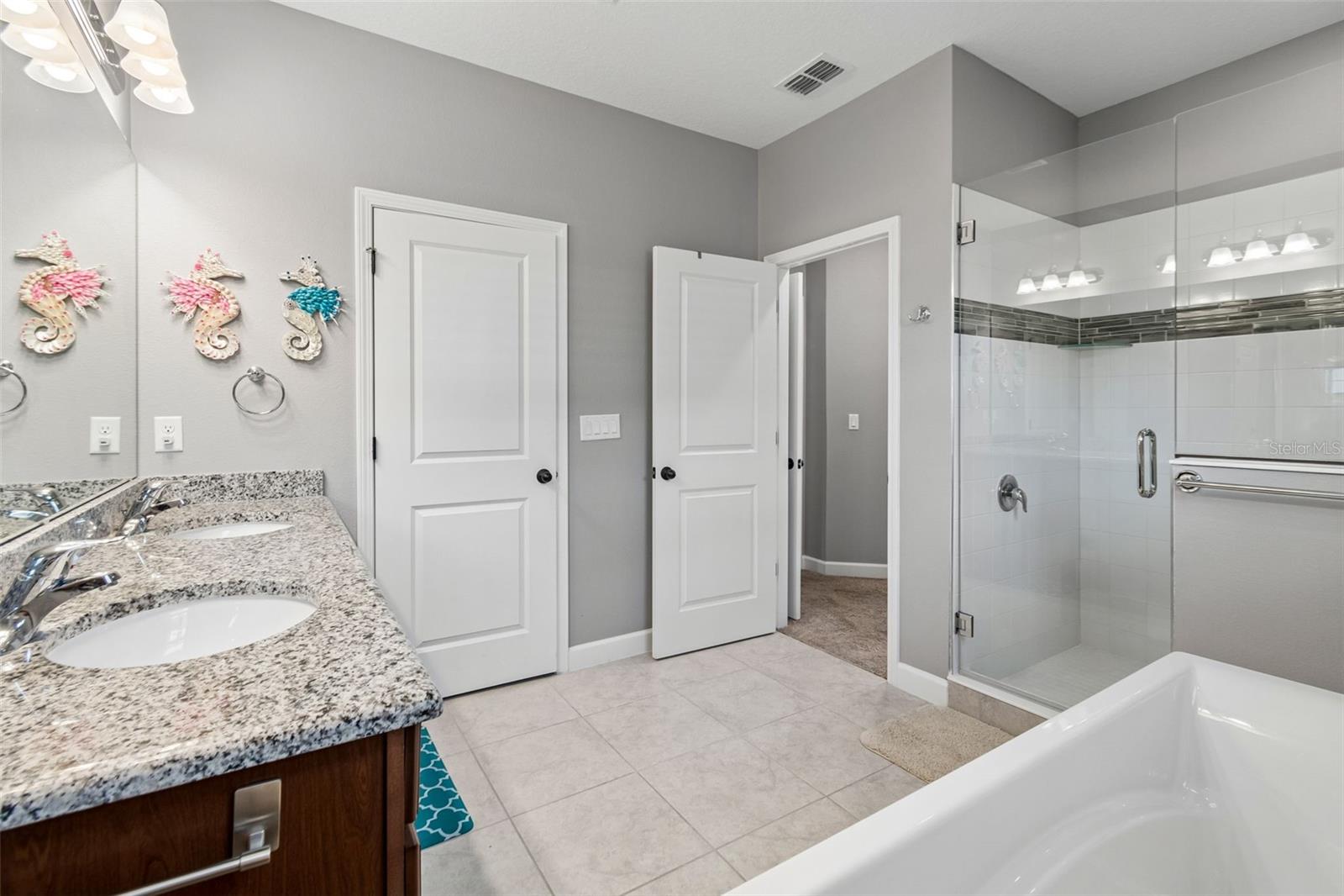 1084 CAVENDER CREEK RD, MINNEOLA, FL, 34715