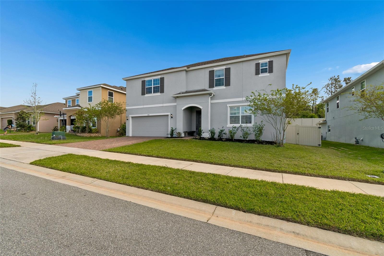 1084 CAVENDER CREEK RD, MINNEOLA, FL, 34715