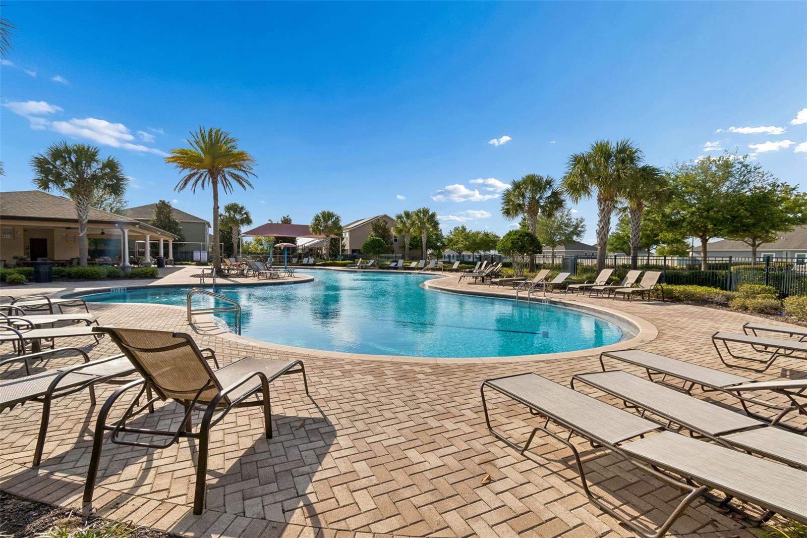 1084 CAVENDER CREEK RD, MINNEOLA, FL, 34715