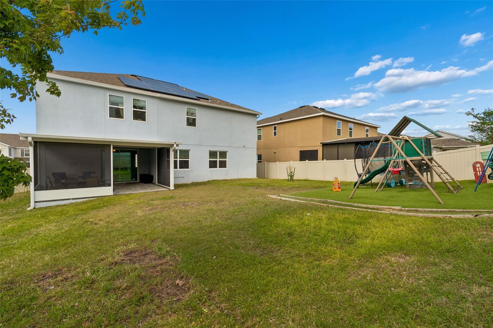 1084 CAVENDER CREEK RD, MINNEOLA, FL, 34715