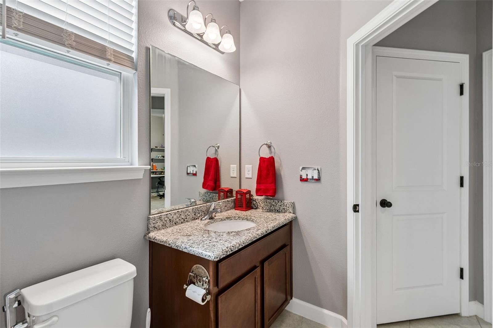 1084 CAVENDER CREEK RD, MINNEOLA, FL, 34715