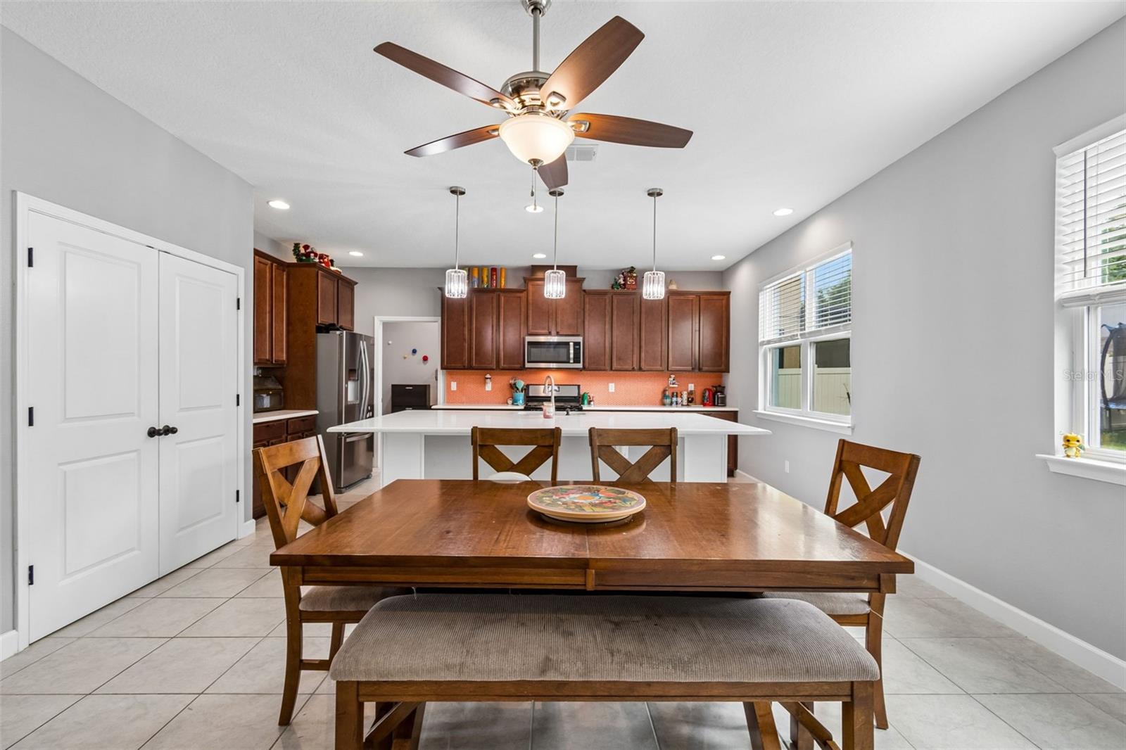 1084 CAVENDER CREEK RD, MINNEOLA, FL, 34715