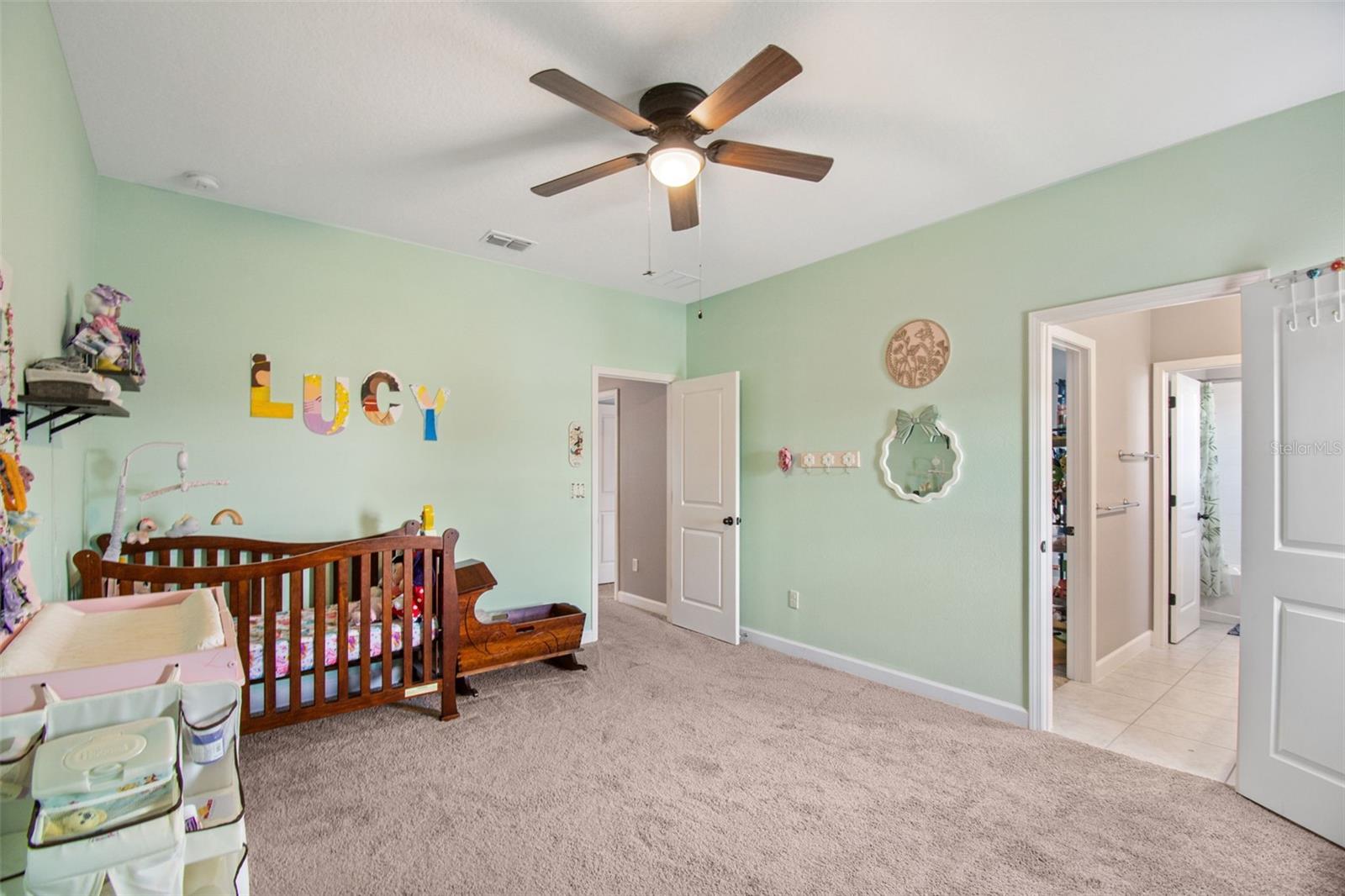 1084 CAVENDER CREEK RD, MINNEOLA, FL, 34715