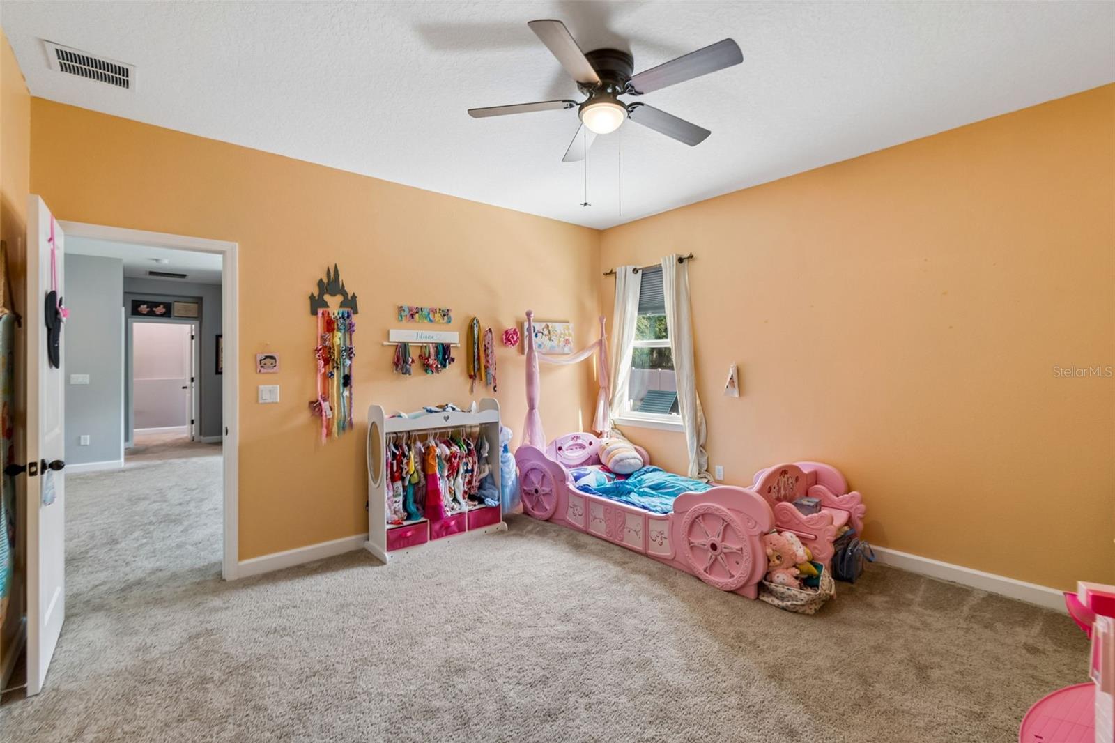 1084 CAVENDER CREEK RD, MINNEOLA, FL, 34715