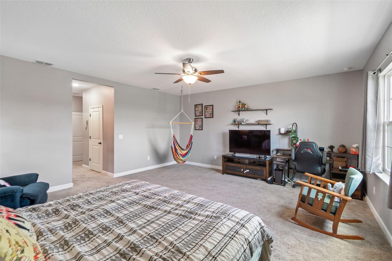 1084 CAVENDER CREEK RD, MINNEOLA, FL, 34715