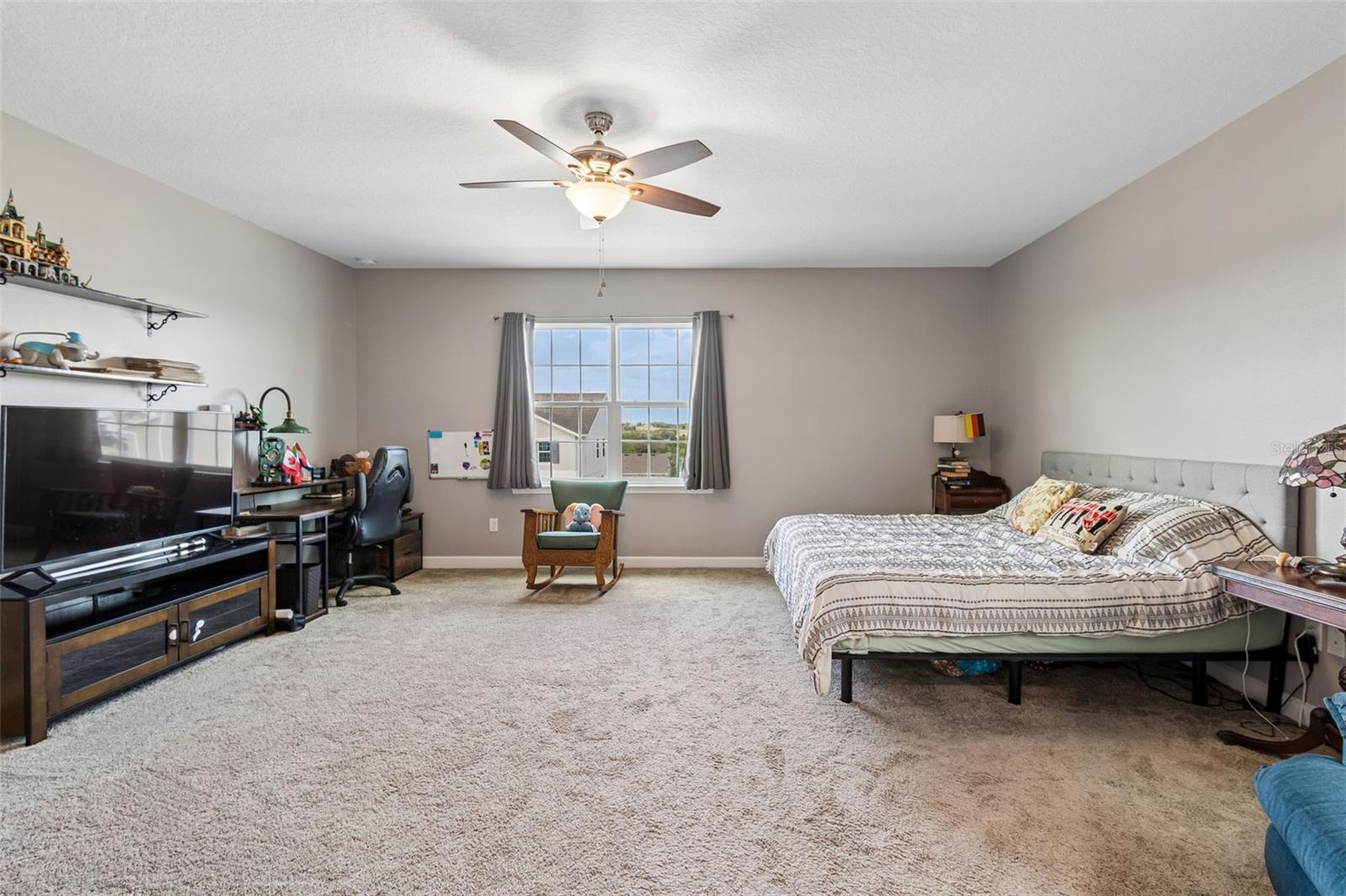 1084 CAVENDER CREEK RD, MINNEOLA, FL, 34715