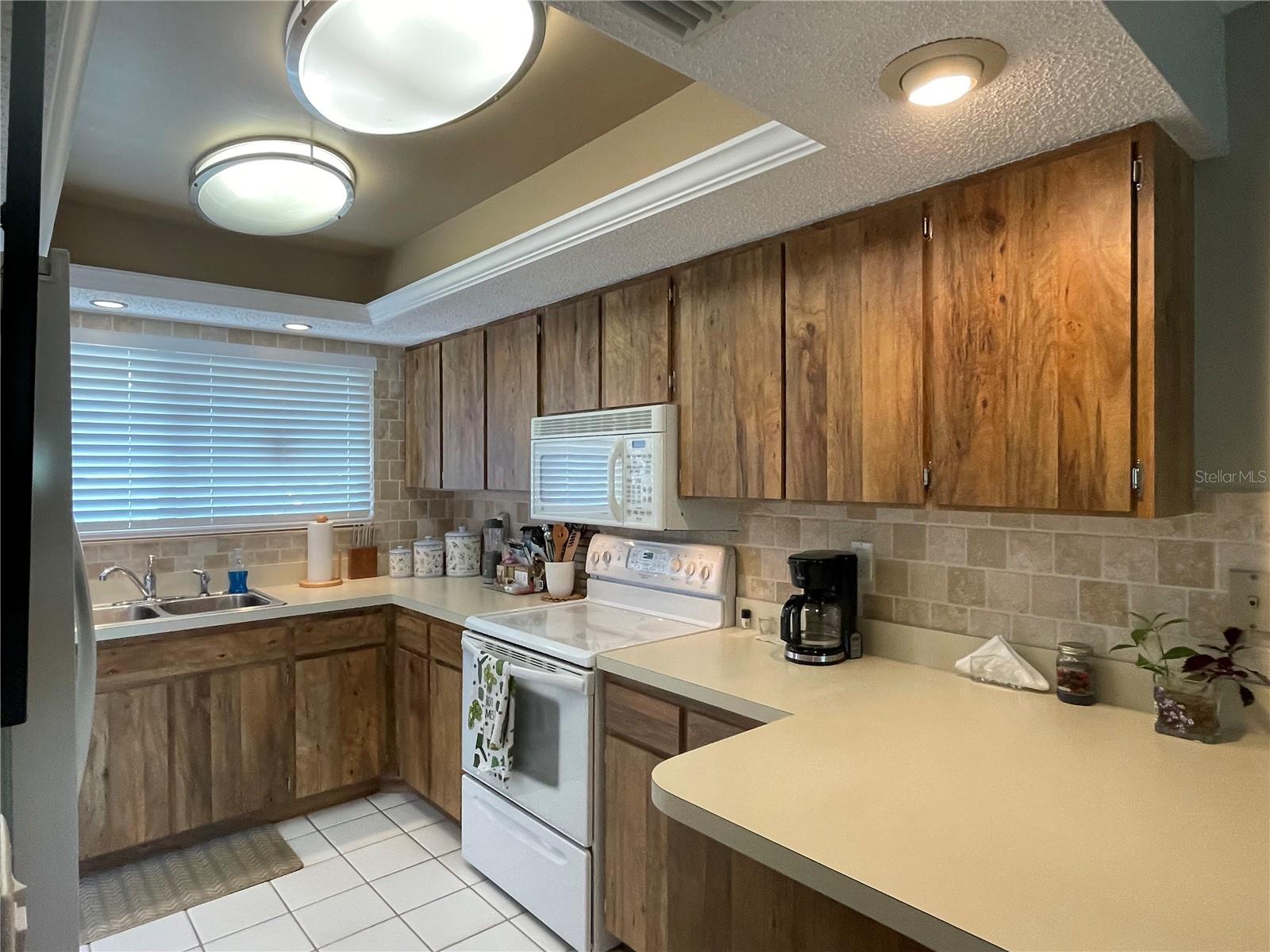 1001 W MARION AVE #8, PUNTA GORDA, FL, 33950