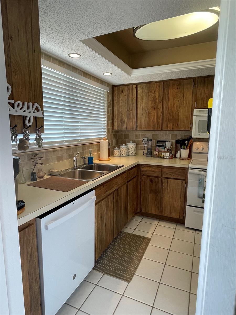 1001 W MARION AVE #8, PUNTA GORDA, FL, 33950