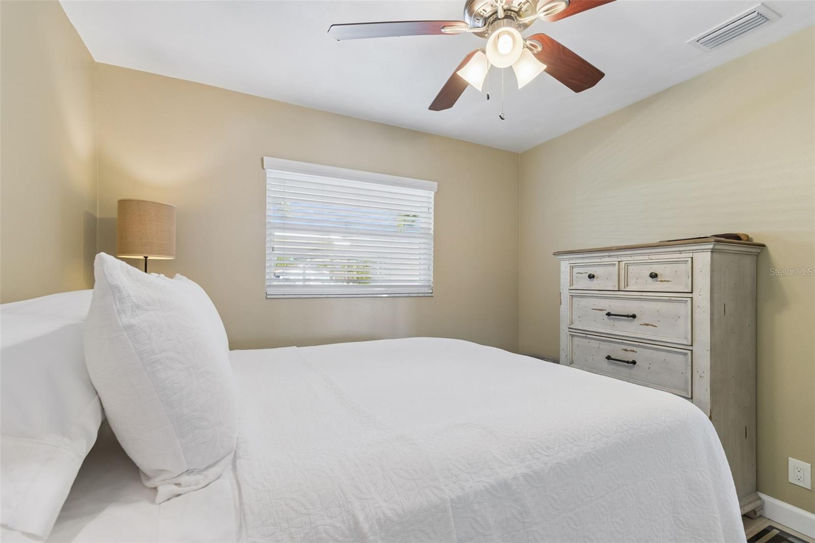 2307 BAY BLVD, INDIAN ROCKS BEACH, FL, 33785