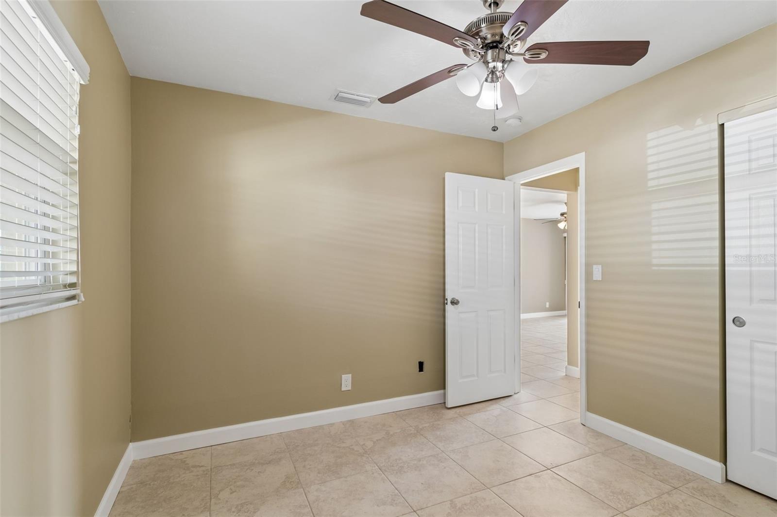 2307 BAY BLVD, INDIAN ROCKS BEACH, FL, 33785