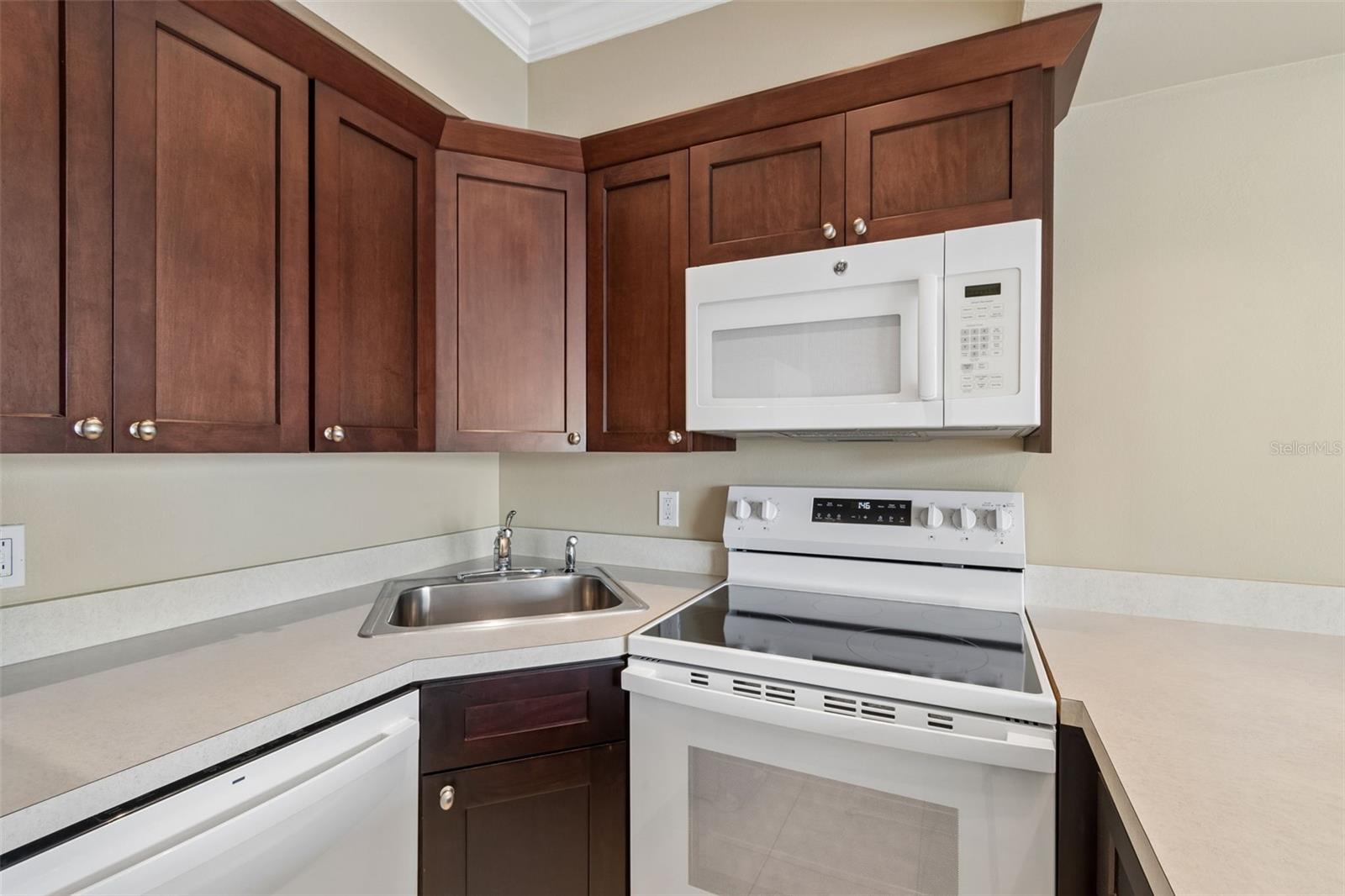 2307 BAY BLVD, INDIAN ROCKS BEACH, FL, 33785