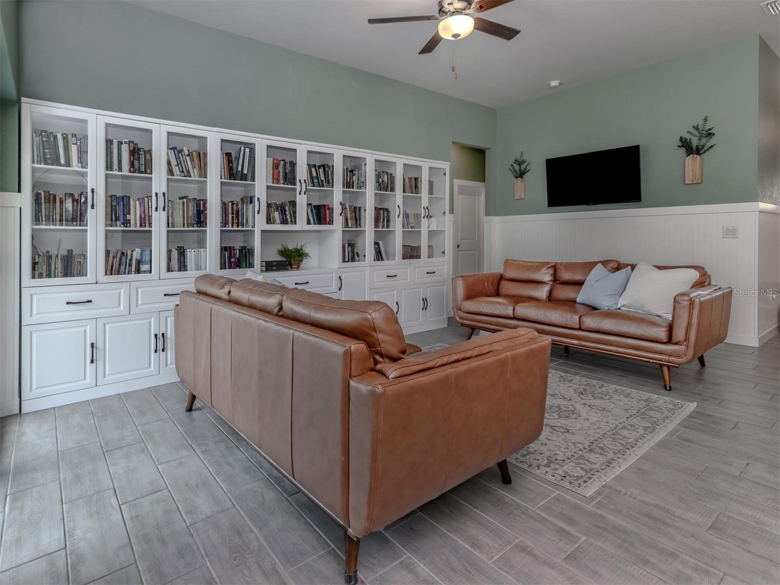 1046 RHINELANDER ST, PORT CHARLOTTE, FL, 33953