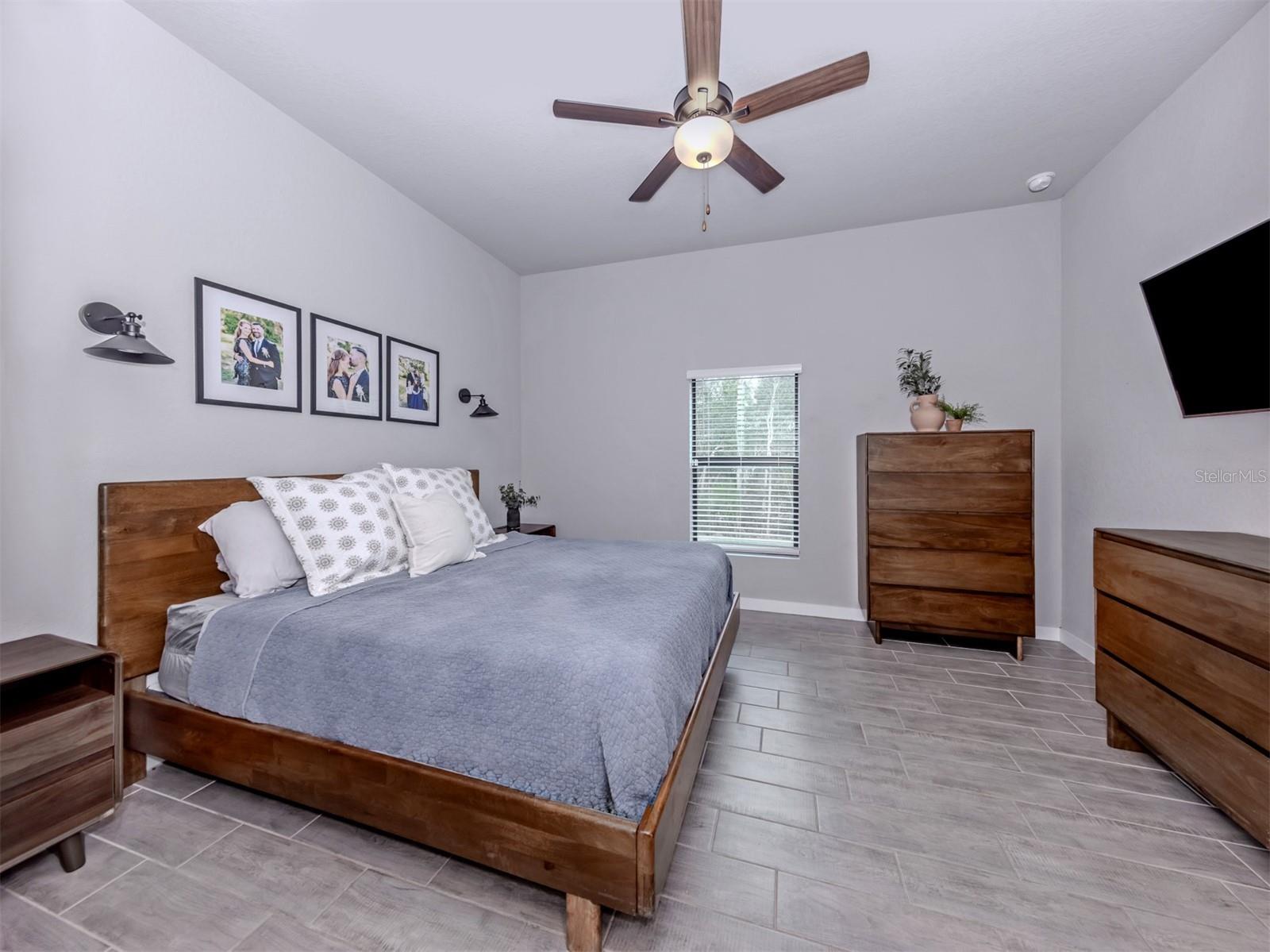 1046 RHINELANDER ST, PORT CHARLOTTE, FL, 33953