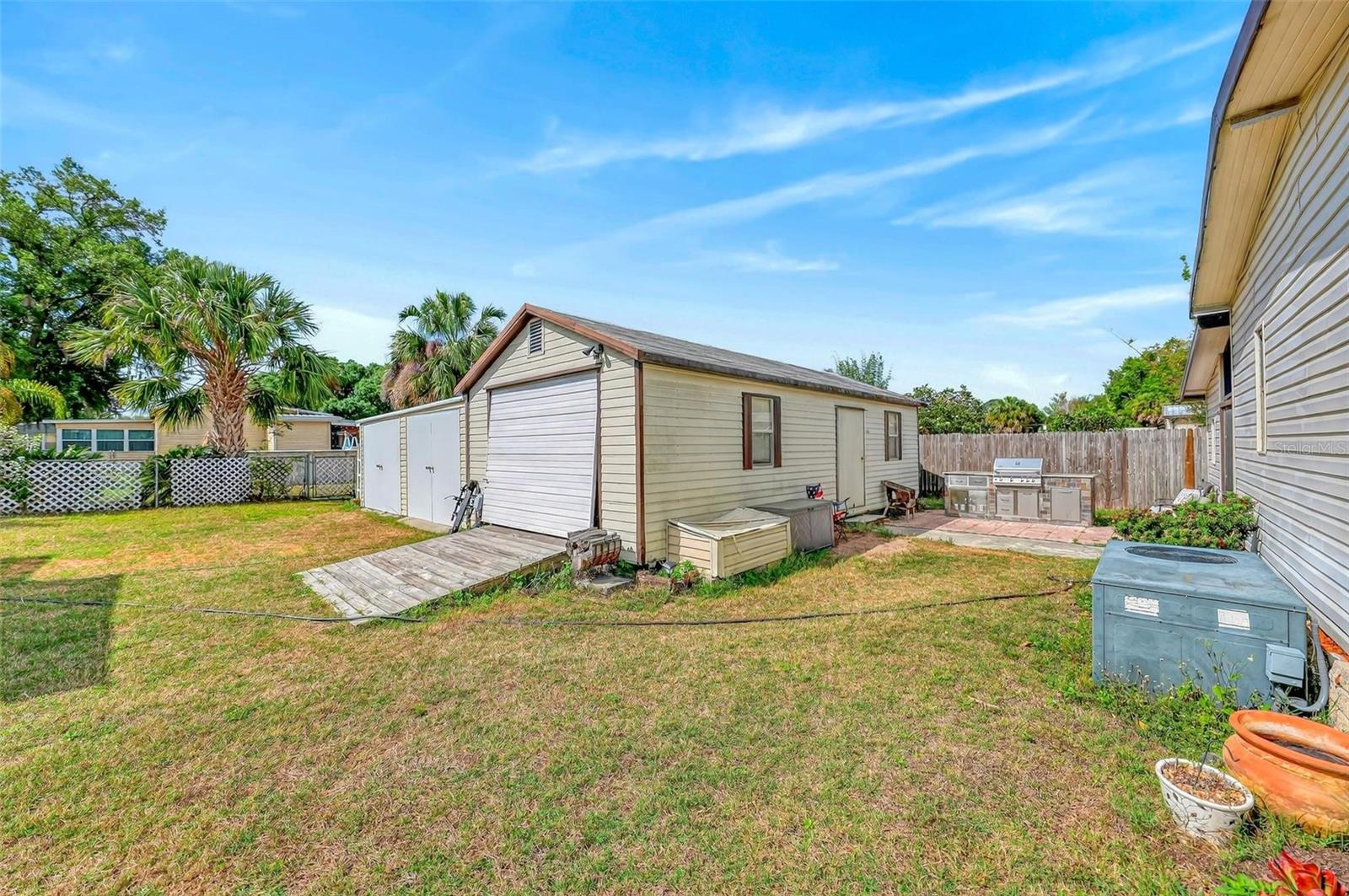 5419 GOLDEN GATE BLVD, POLK CITY, FL, 33868