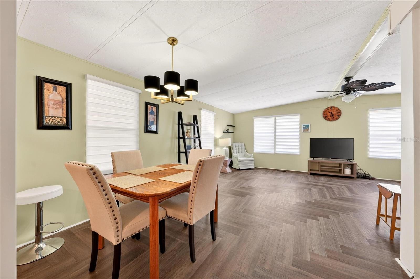 5419 GOLDEN GATE BLVD, POLK CITY, FL, 33868