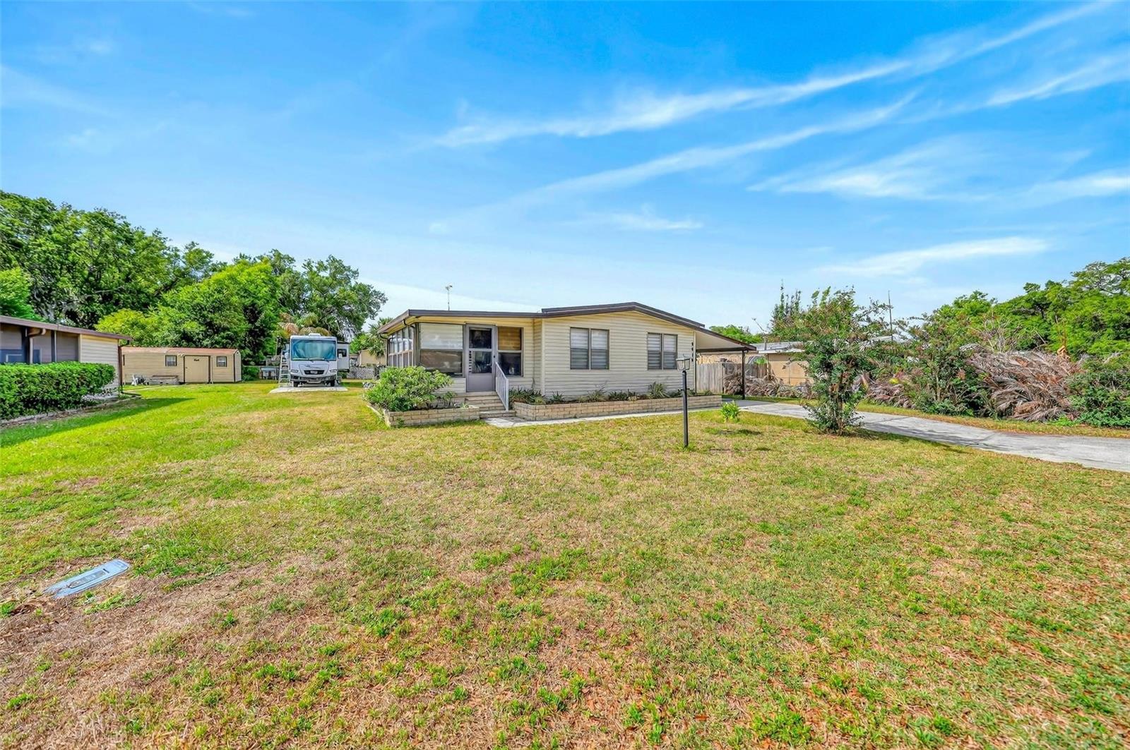5419 GOLDEN GATE BLVD, POLK CITY, FL, 33868