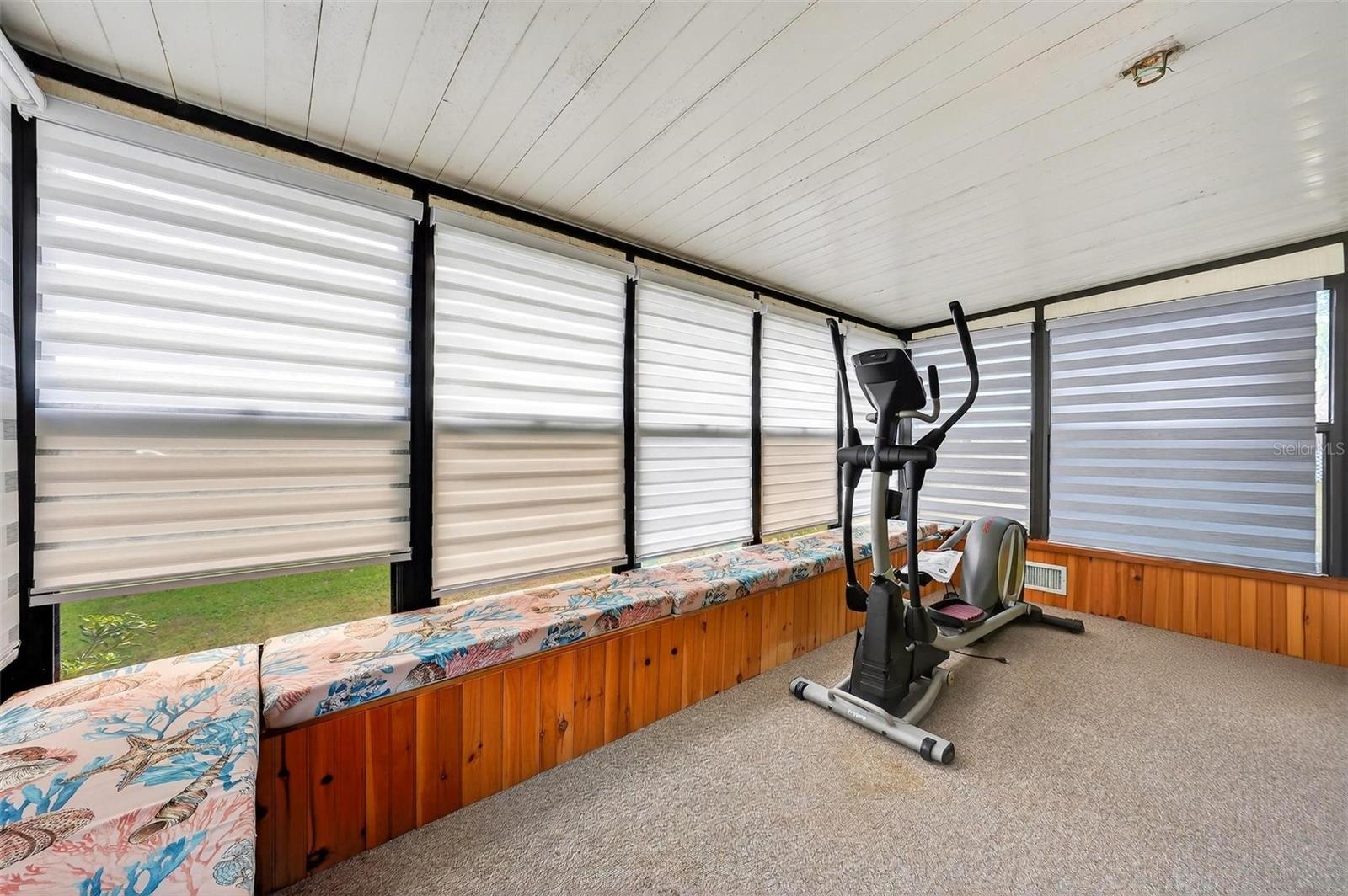 5419 GOLDEN GATE BLVD, POLK CITY, FL, 33868