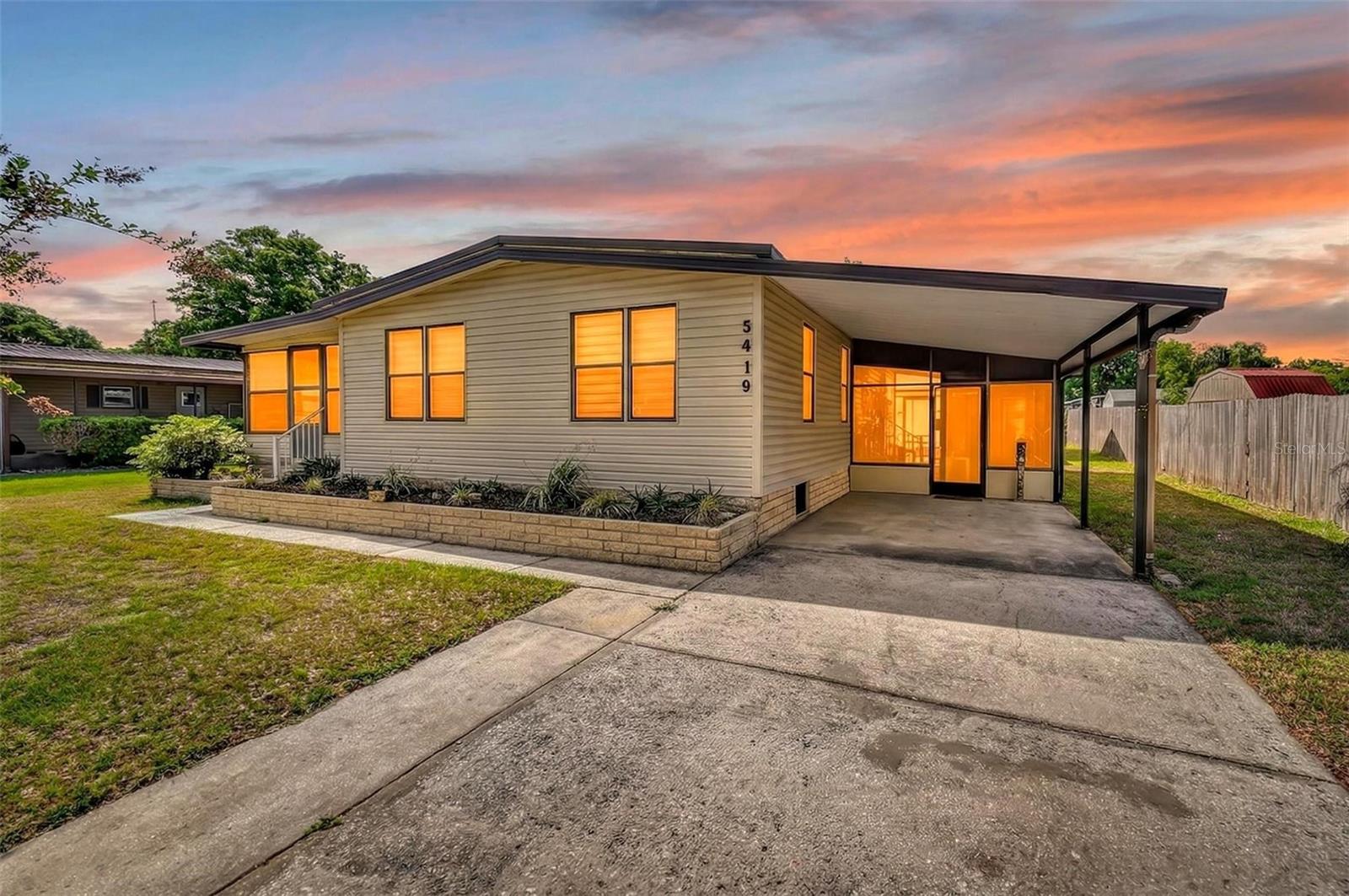 5419 GOLDEN GATE BLVD, POLK CITY, FL, 33868