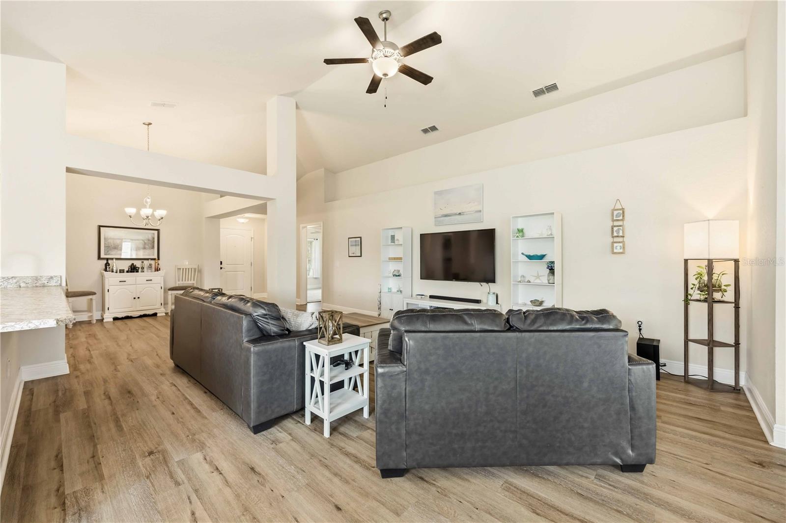 613 MEADOW POINTE DR, HAINES CITY, FL, 33844