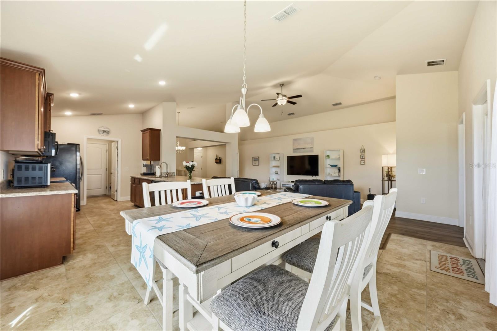 613 MEADOW POINTE DR, HAINES CITY, FL, 33844