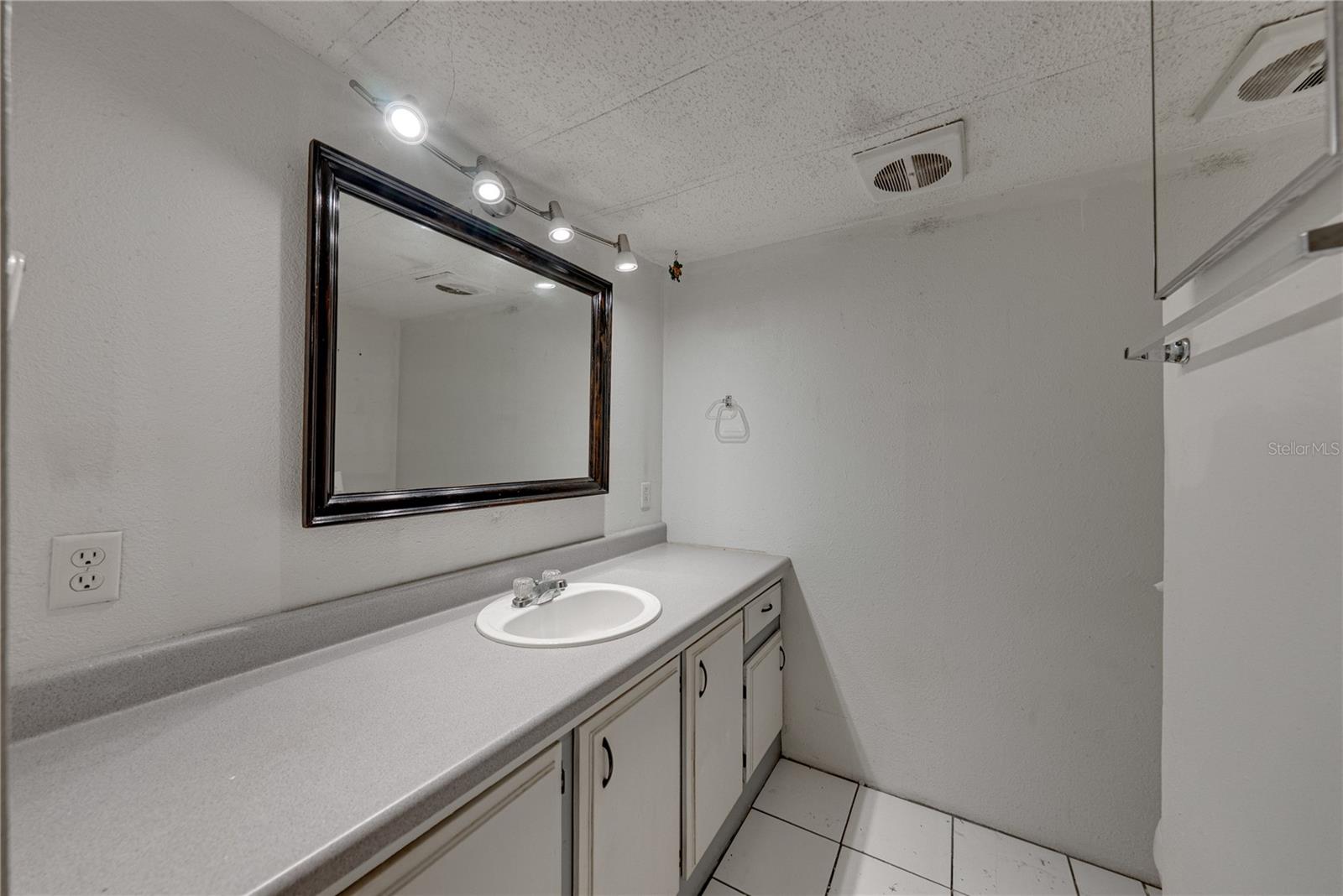 25492 HEBRON ST, BROOKSVILLE, FL, 34601