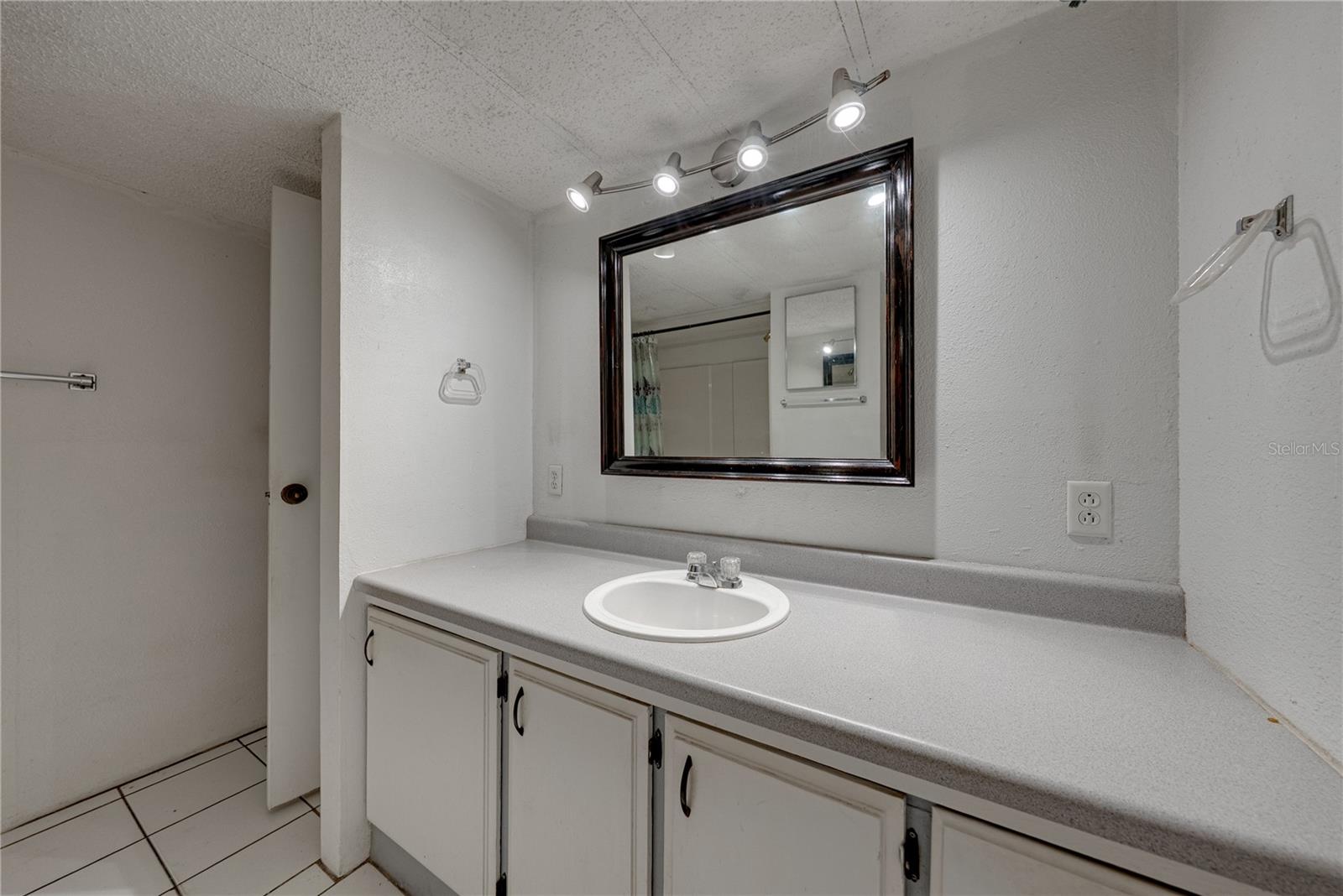 25492 HEBRON ST, BROOKSVILLE, FL, 34601