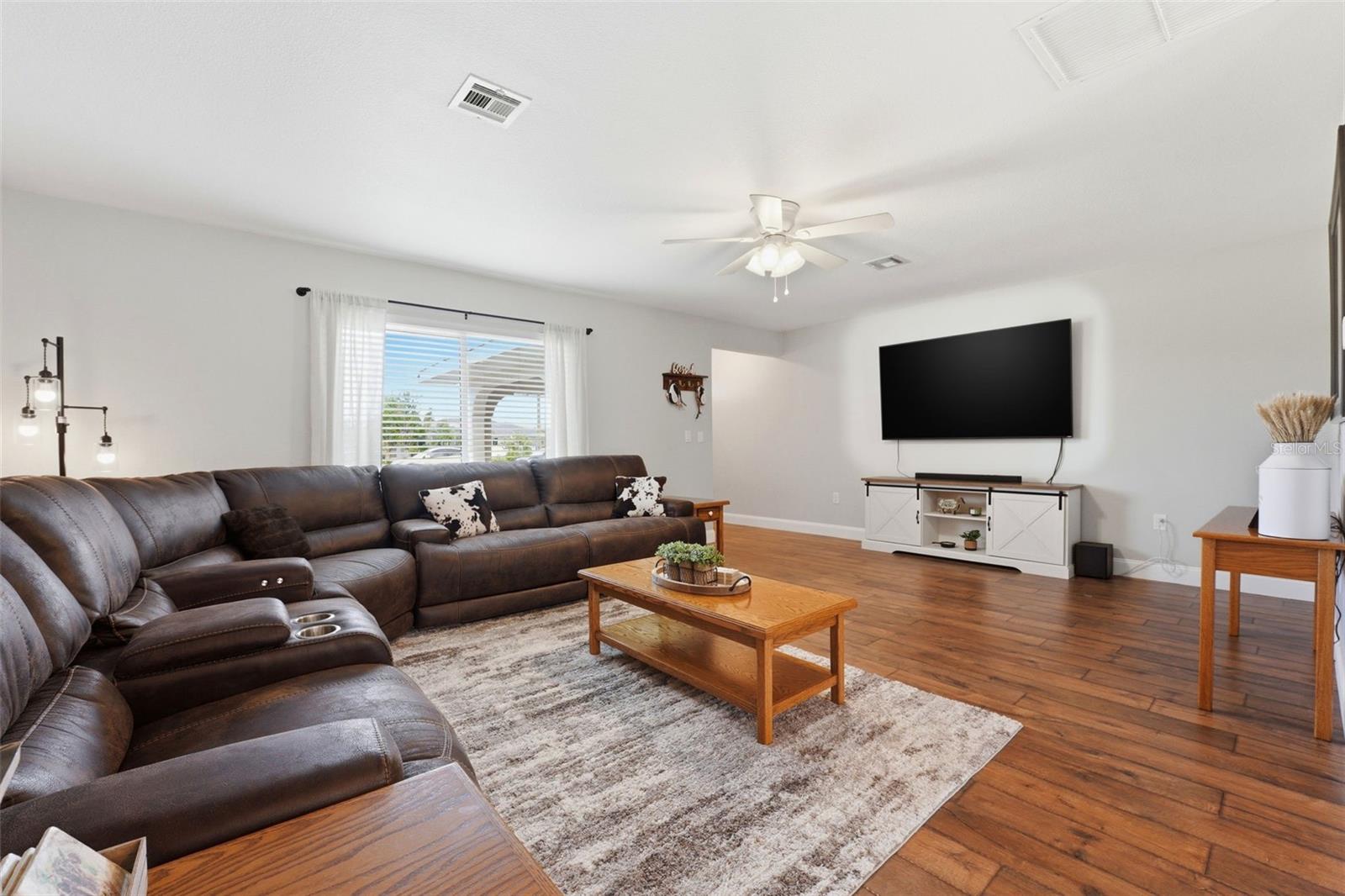 1007 MONTANA AVE, ENGLEWOOD, FL, 34223