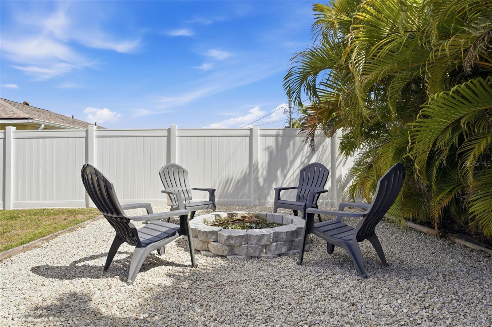 1007 MONTANA AVE, ENGLEWOOD, FL, 34223