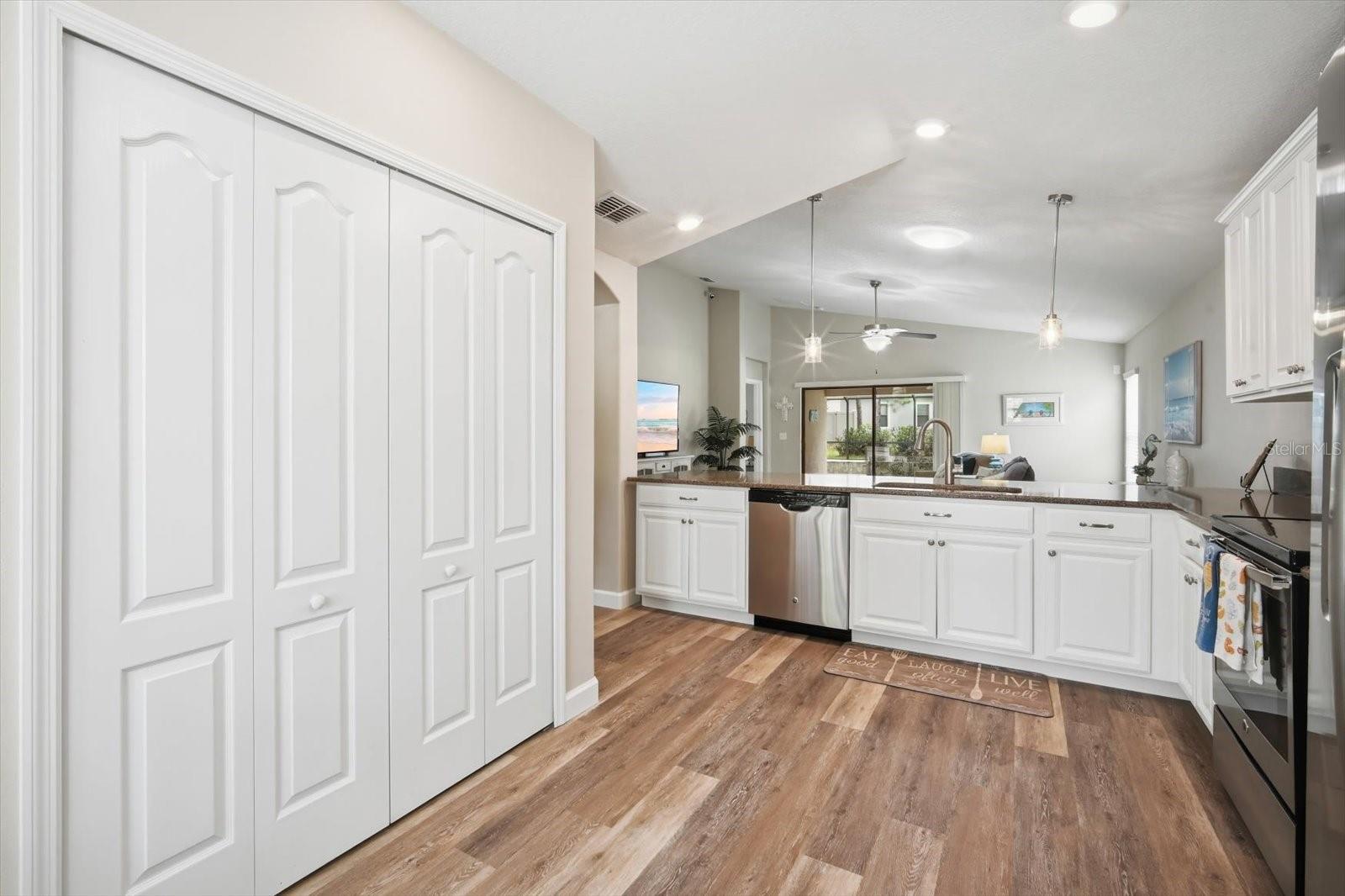 14229 STOCKWELL LN, RUSKIN, FL, 33573