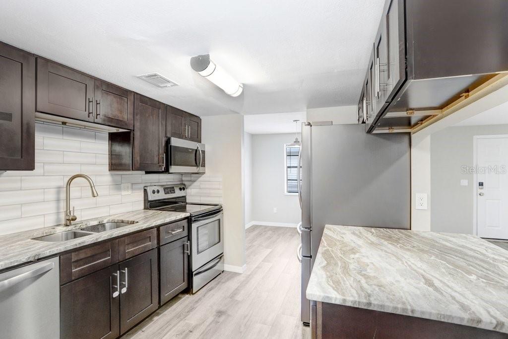137 HUNTER LAKE DR #C, OLDSMAR, FL, 34677