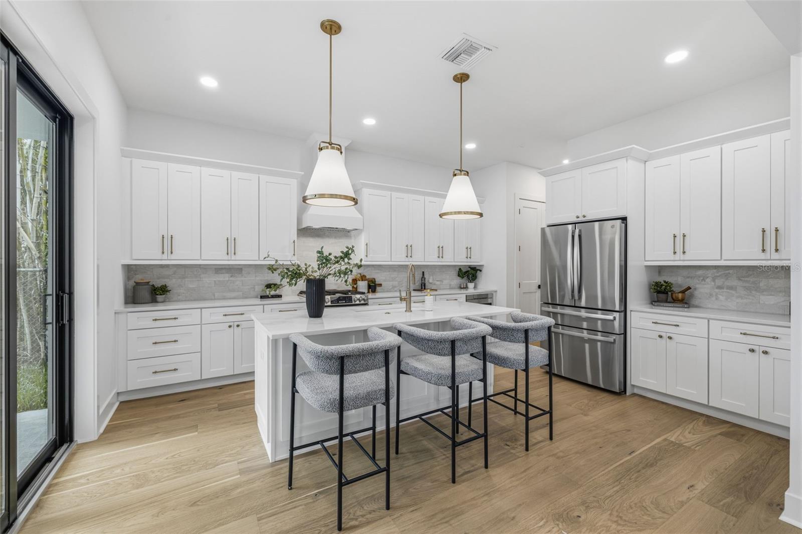 3010 S ESPERANZA AVE, TAMPA, FL, 33629