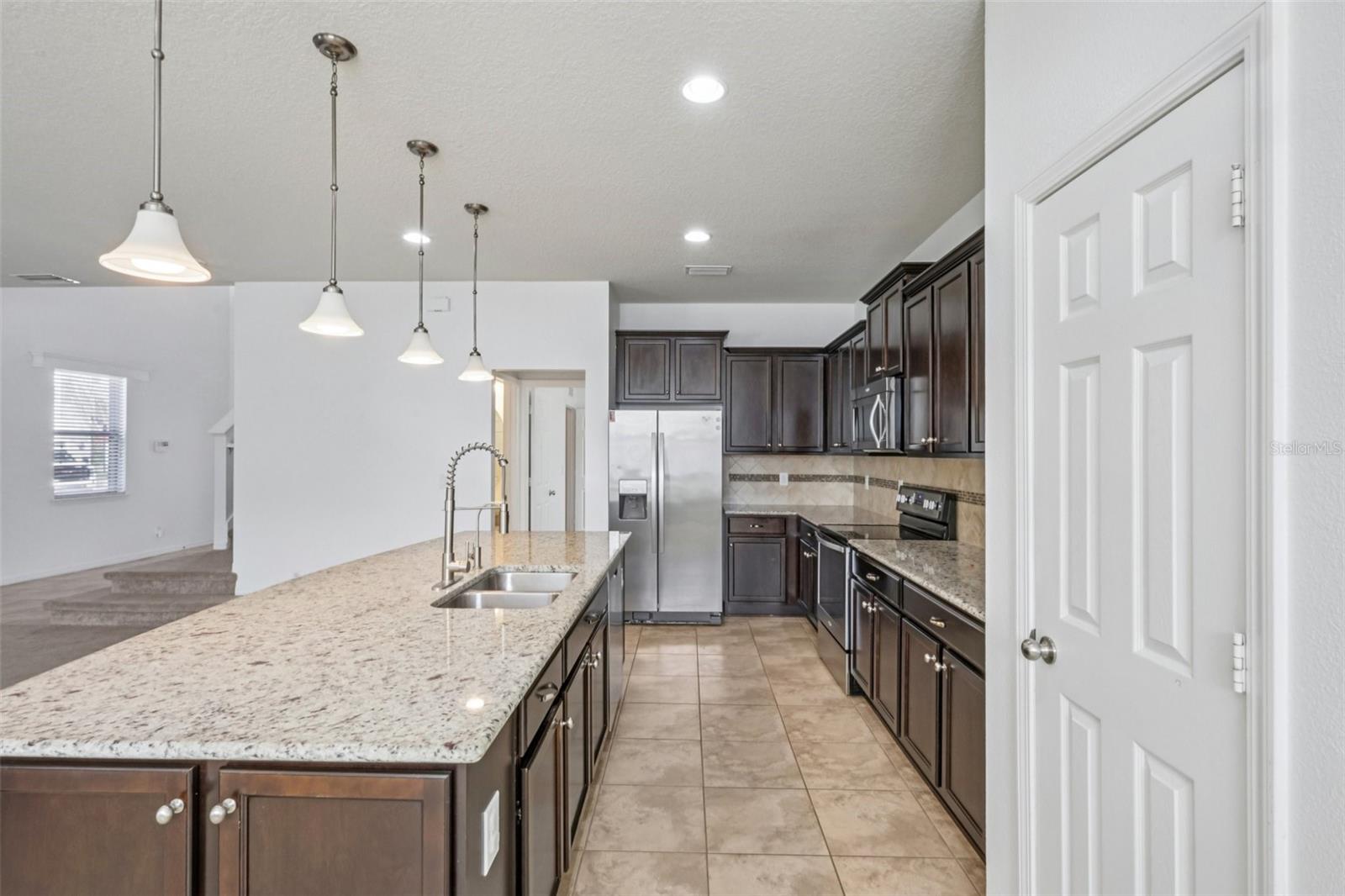 5948 SWEET BIRCH DR, RIVERVIEW, FL, 33578