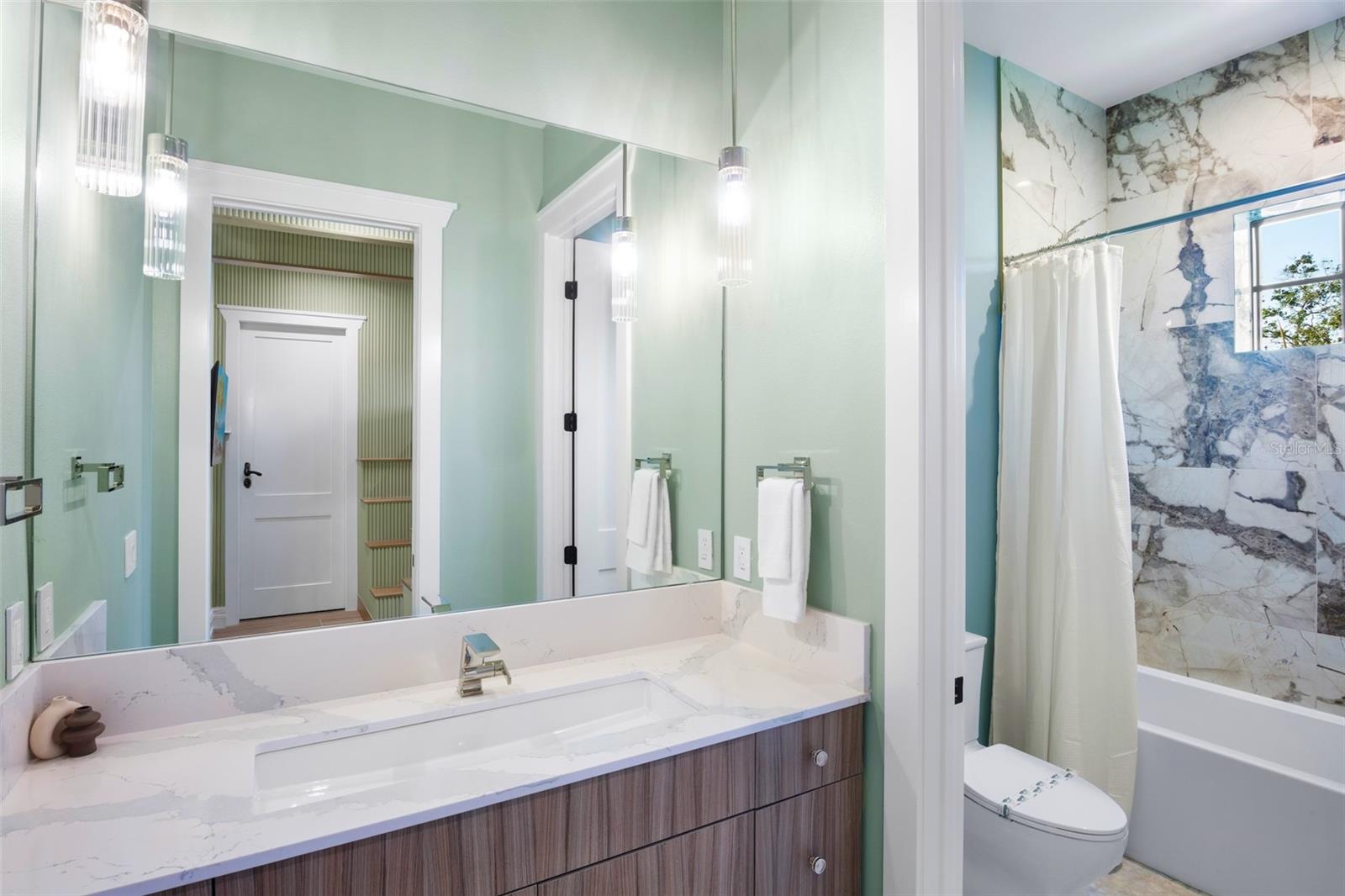 6548 SABAL DR, SARASOTA, FL, 34242