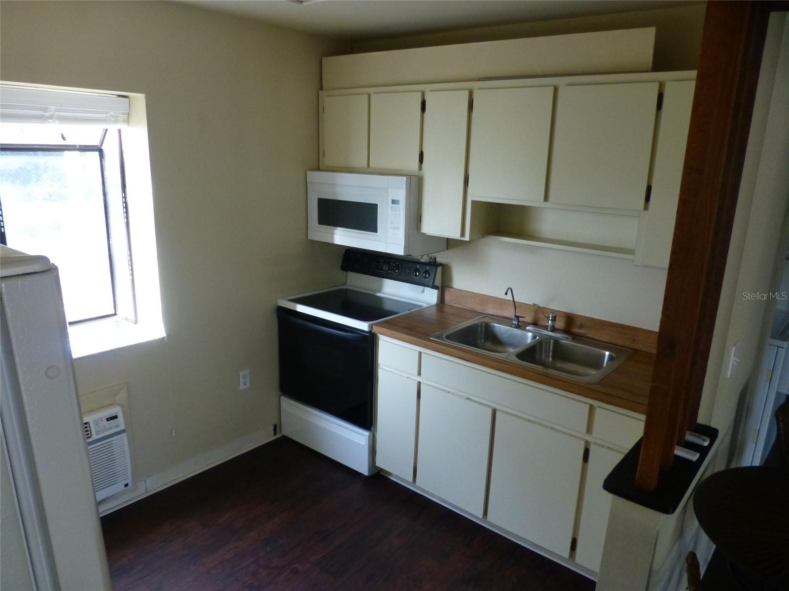 2166 BRADFORD ST #101, CLEARWATER, FL, 33760