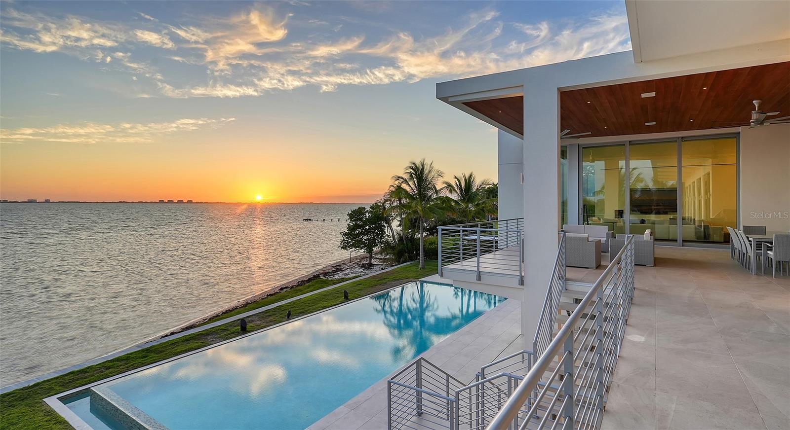 4123 BAY SHORE RD, SARASOTA, FL, 34234