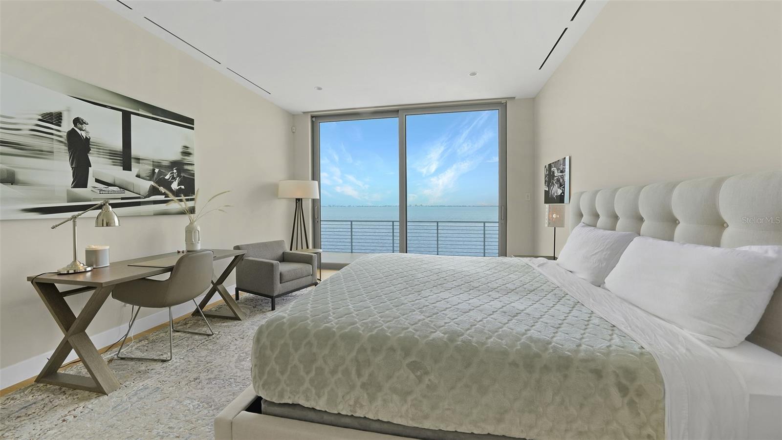 4123 BAY SHORE RD, SARASOTA, FL, 34234